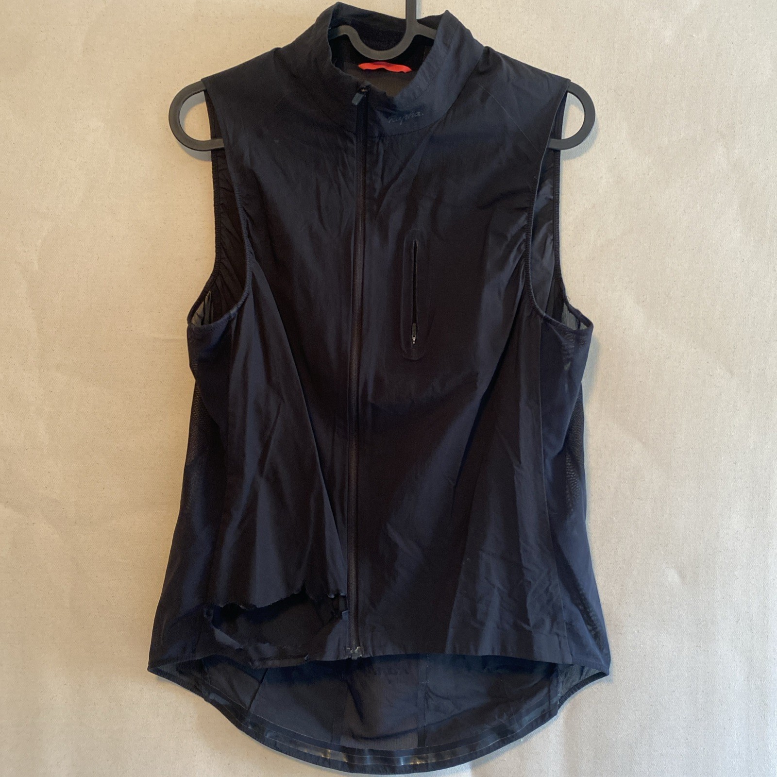 Rapha Black Small Cycling Gillet with Back Pockets Mesh Sides Size S Men’s