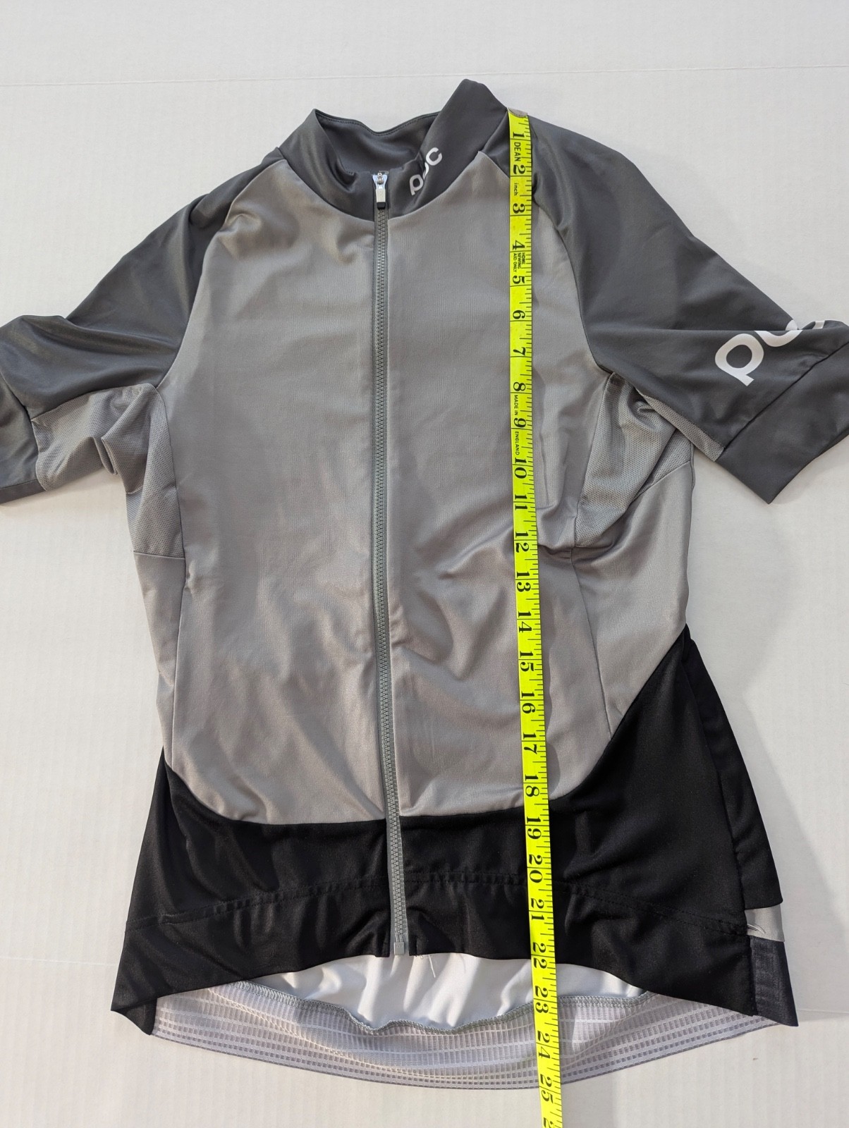 POC Cycling Jersey Women’s Size Medium Full Zipper Front Gray Black Accent