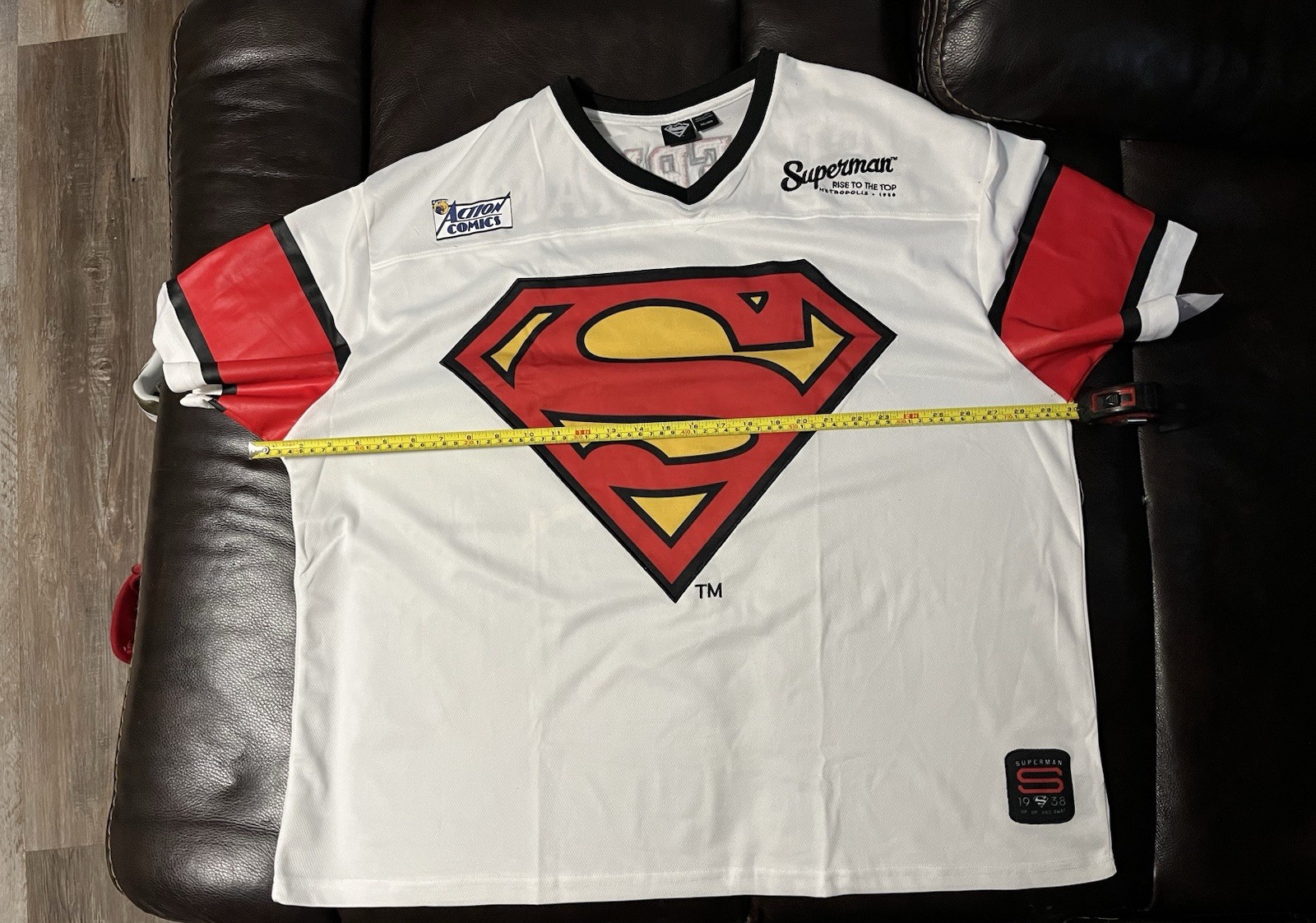 Superman Action Comics Mesh Polyester Jersey Tee Embroidered V-Neck Men’s 3XL