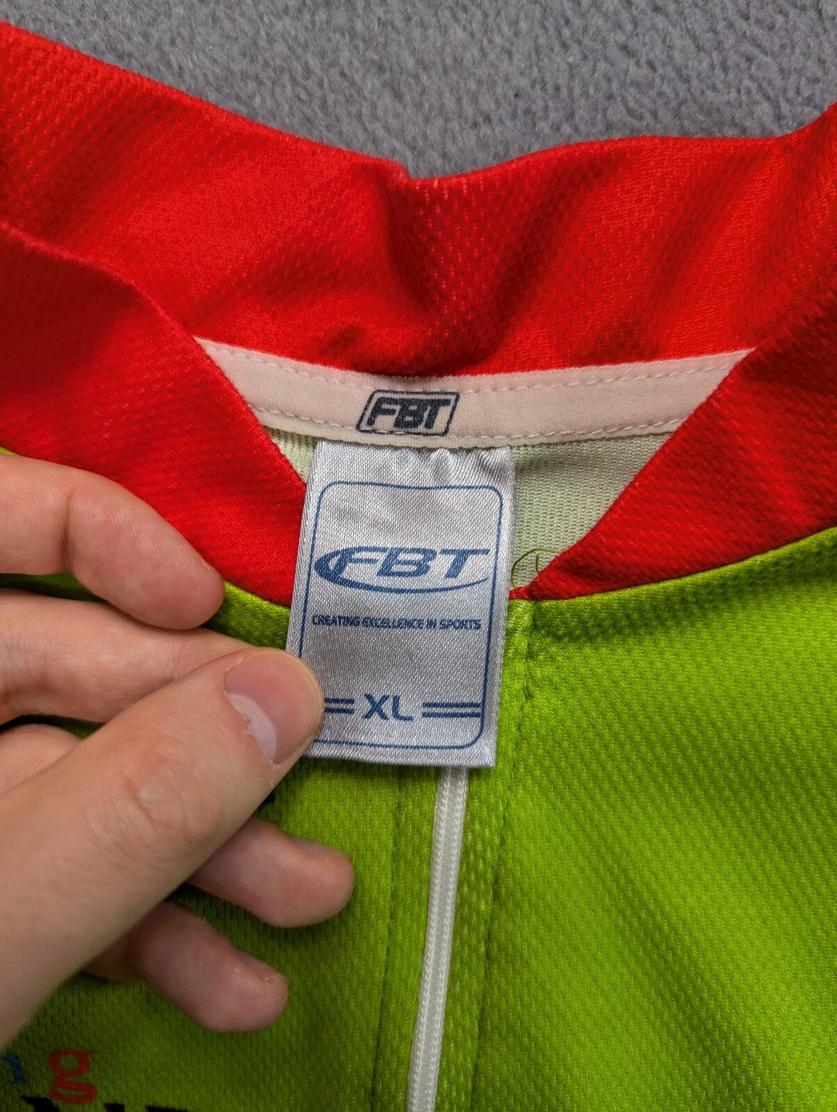 FBT Tour de Thailand mens size XL green cycling shirt