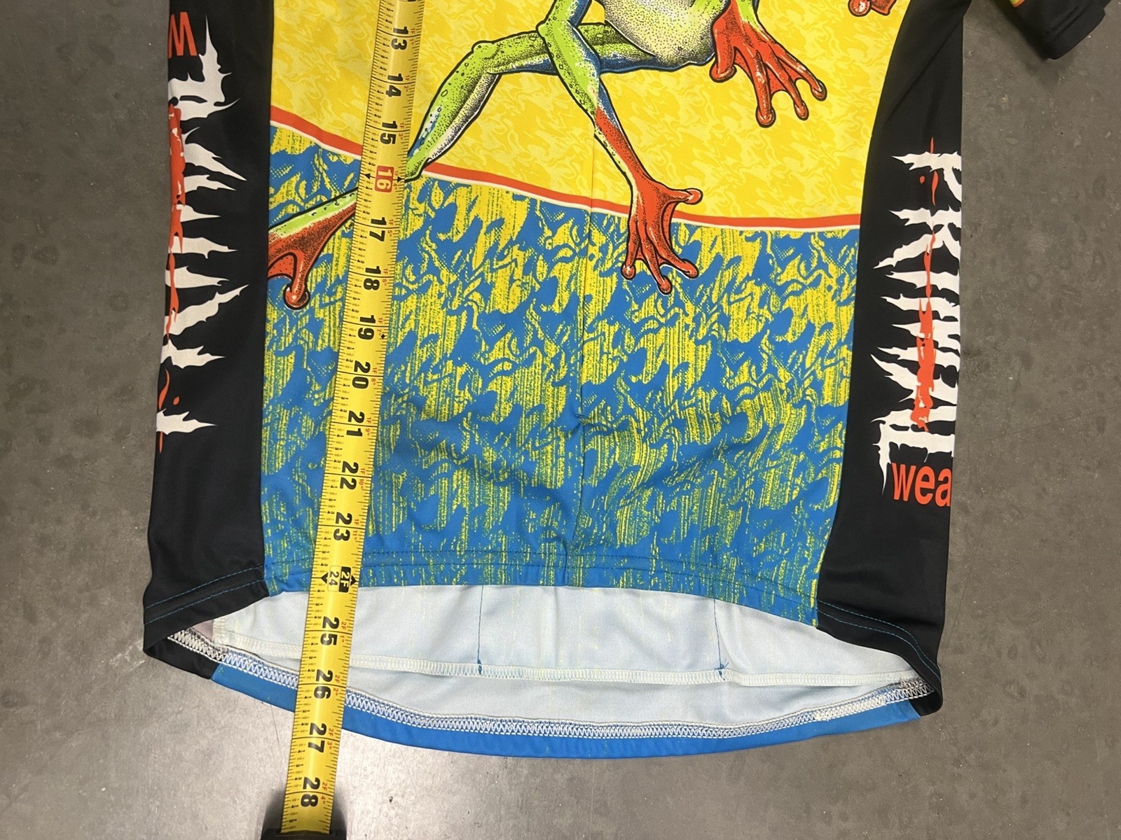Vintage Primal Wear Cycling Jersey Zip Tree Frog Bike Bright Colorful Size MED.