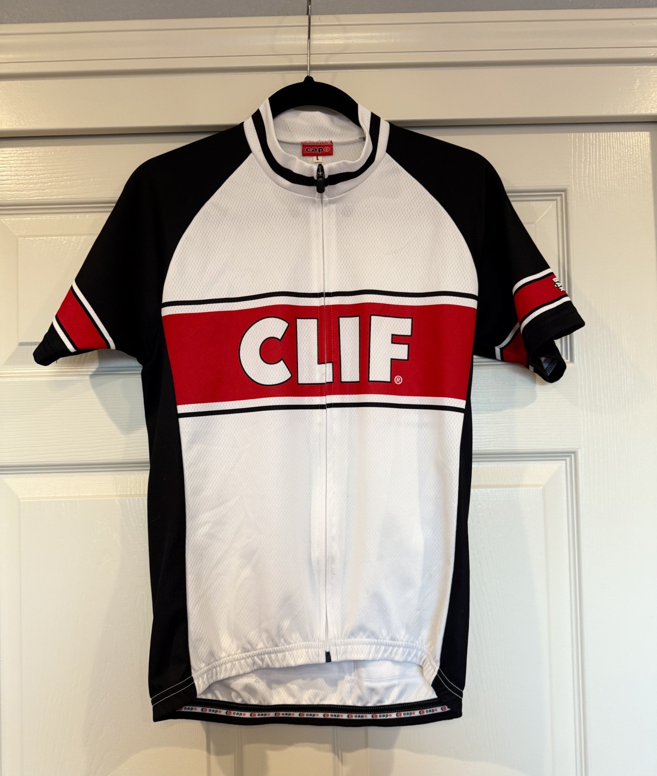 CLIF Bar Cycling Bike Jersey Capo Short Sleeve Women’s Medium Full Zip