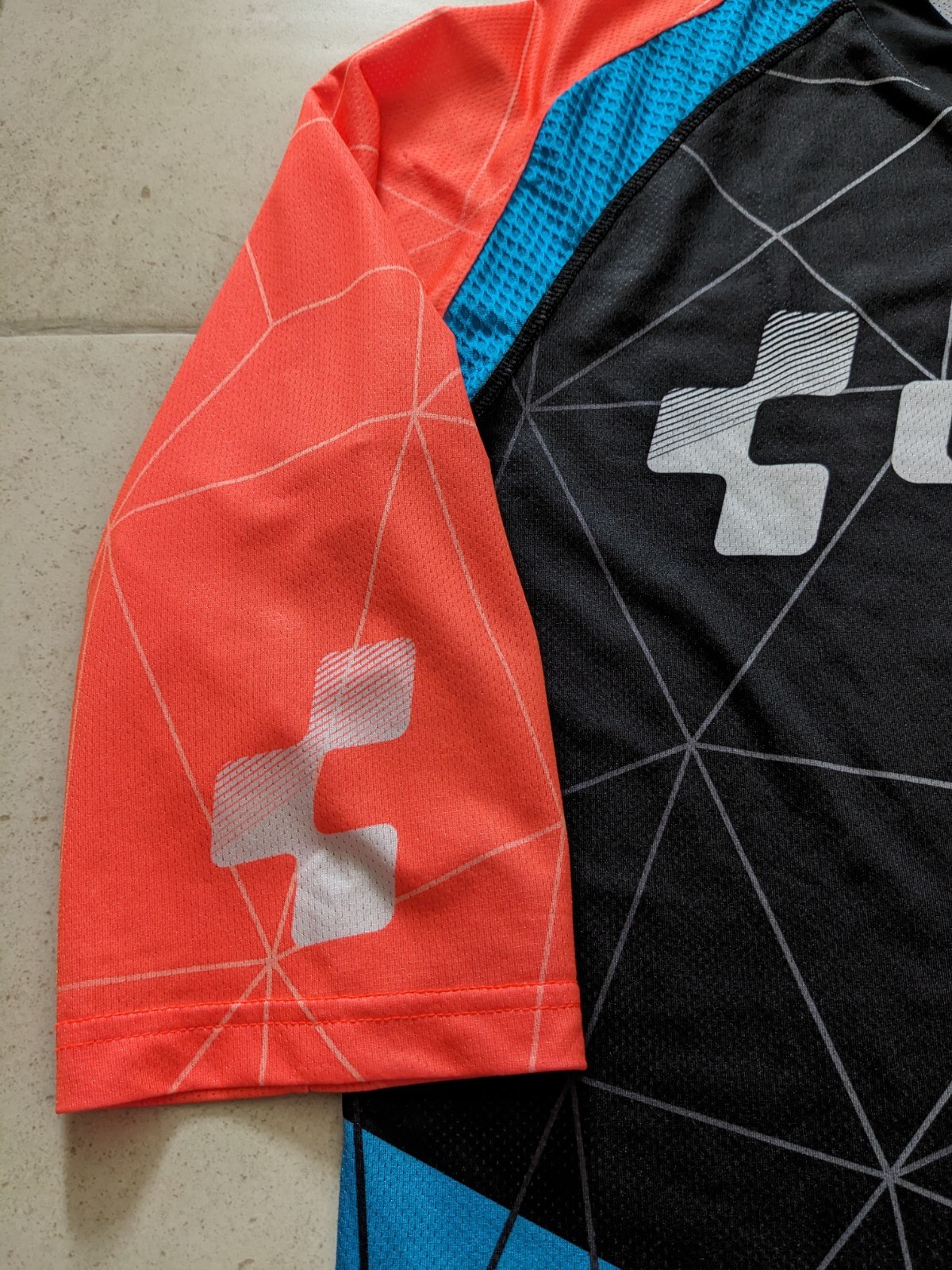 Cube Action Signature Cycling Jersey Round-Neck sleeve 3/4 size L
