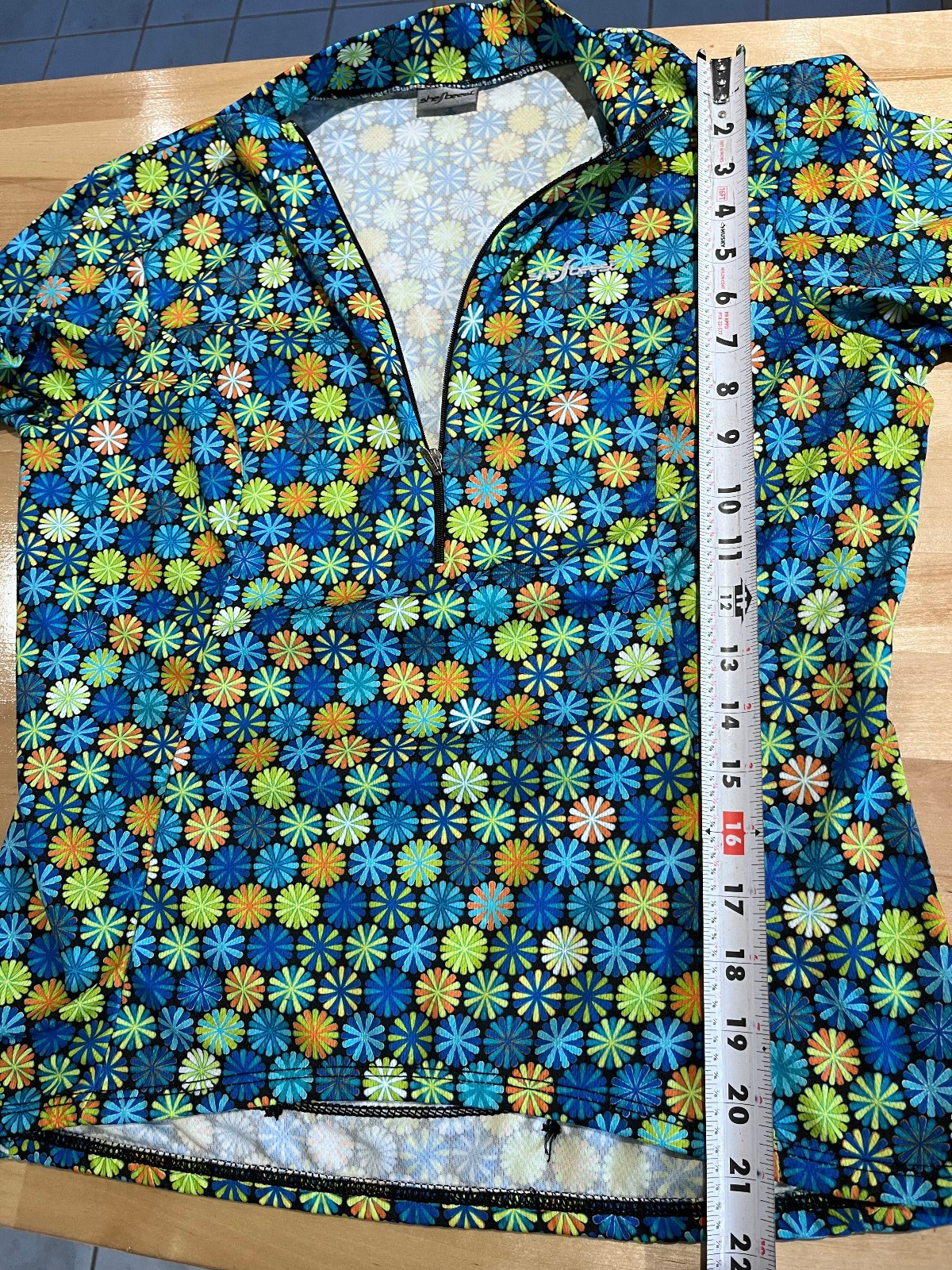 SheBeest Women’s L Multi-color Graphics Short Sleeve Cycling Jersey w/ 1/2 Zip