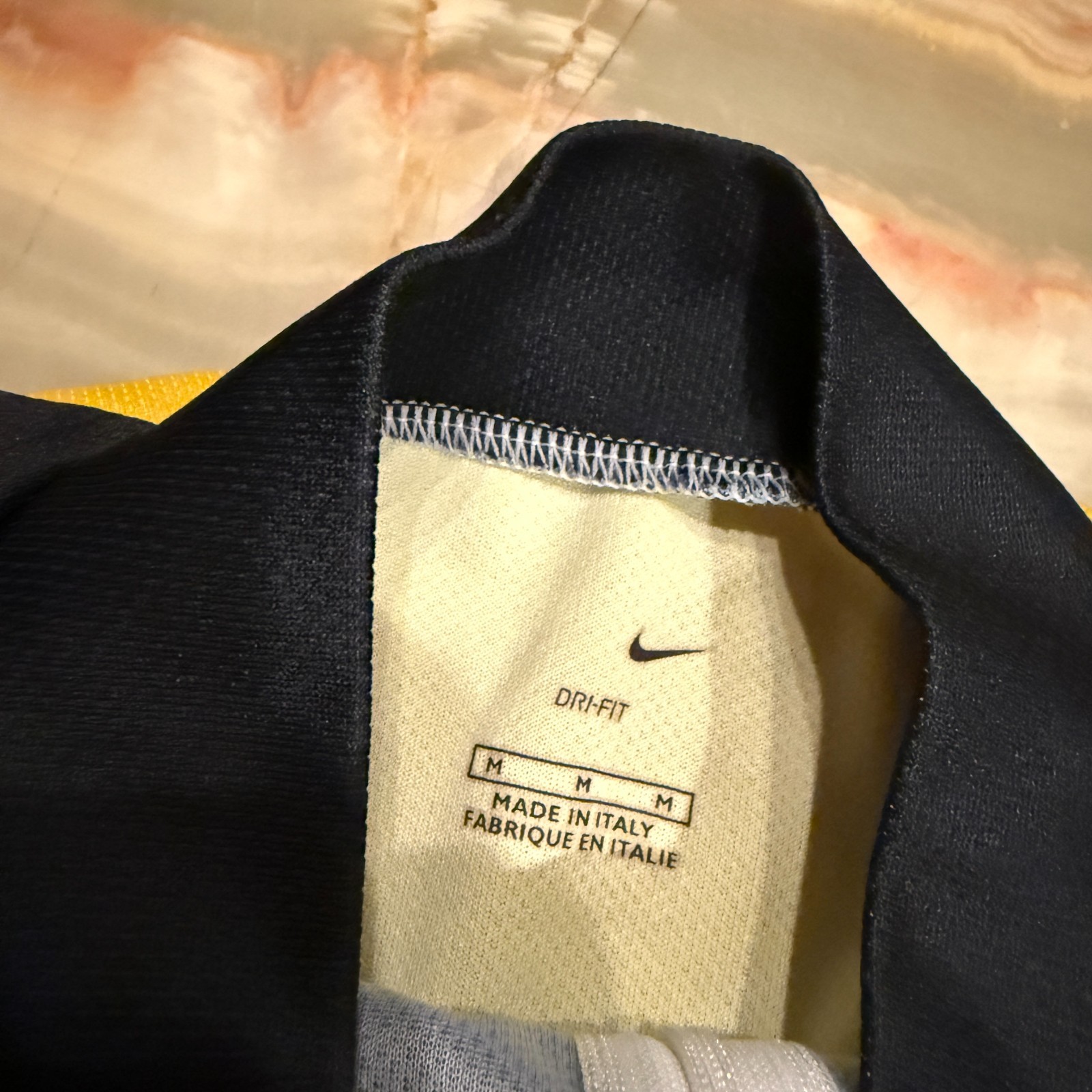 Nike Mens Livestrong Cycling Jersey Yellow Black Dri-Fit Mock Neck Medium
