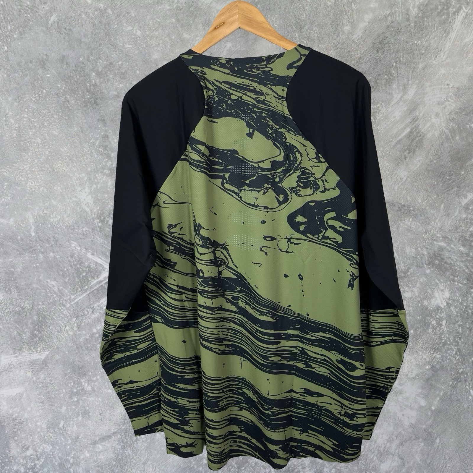 Oakley Seeker Airline Jersey Mens XL Green Black Long Sleeve MTB Cycling