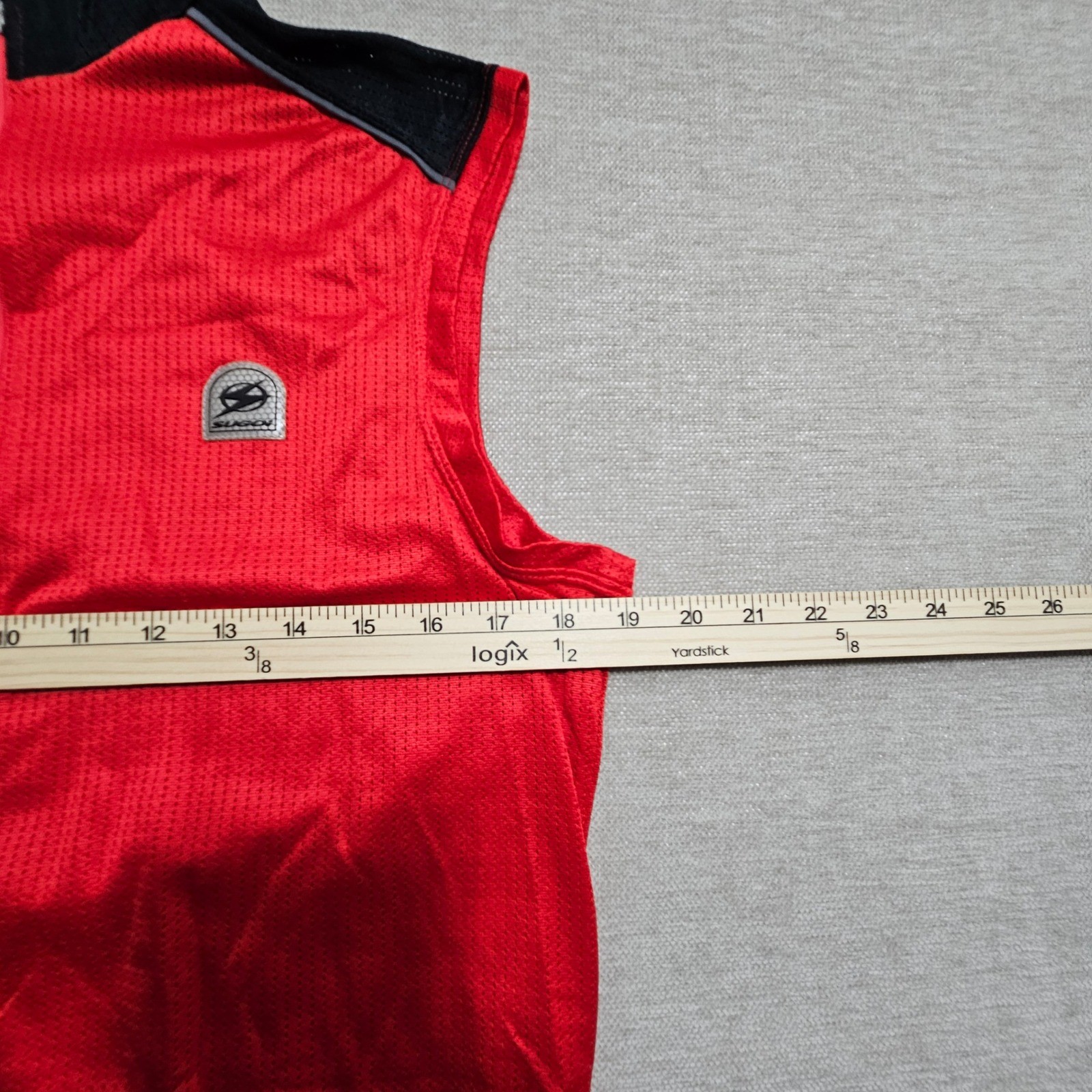 Sugoi Cycling Jersey Vest Large Red Coretech Mesh Sleeveless Quarter Zip Pocket