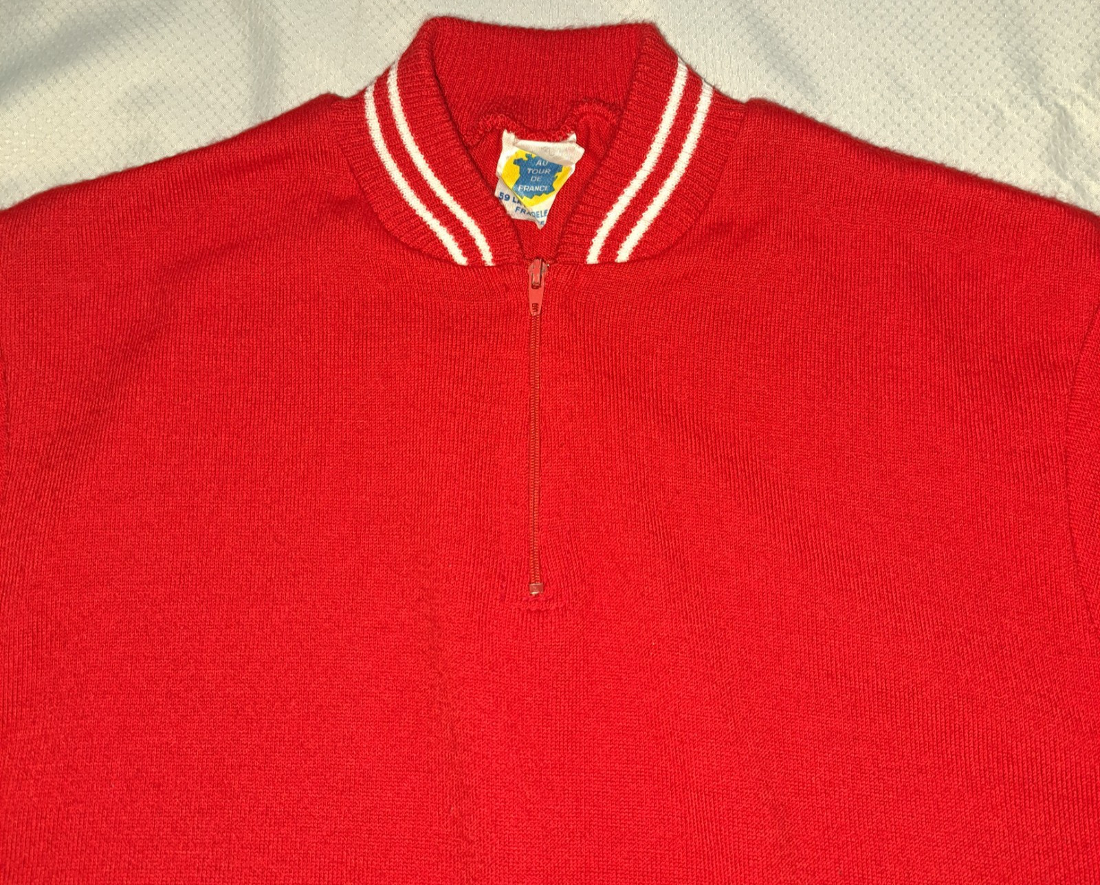 Au Tour De France Cycling Jersey Red Acrylic Euro “Size 4” check measurements