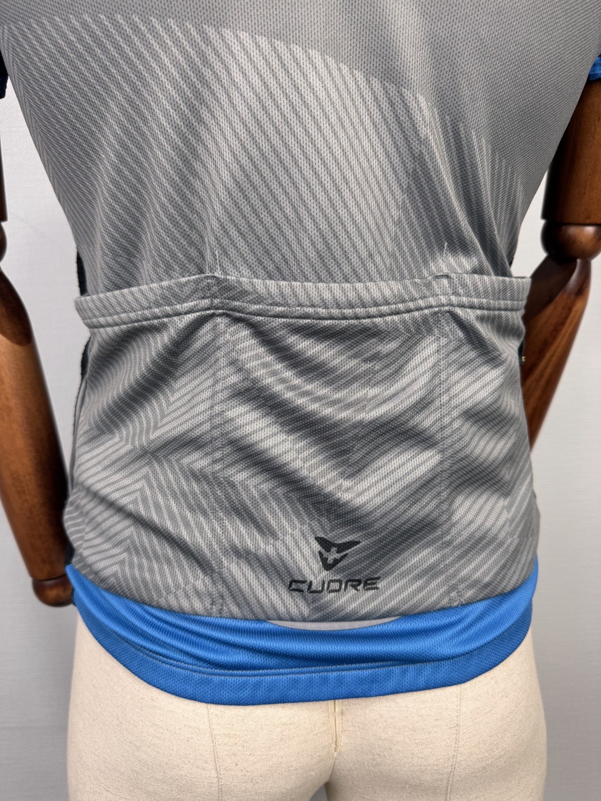CUORE LUZERN Full Zip Gray Geometrical Pattern Cycling Jersey Sz S