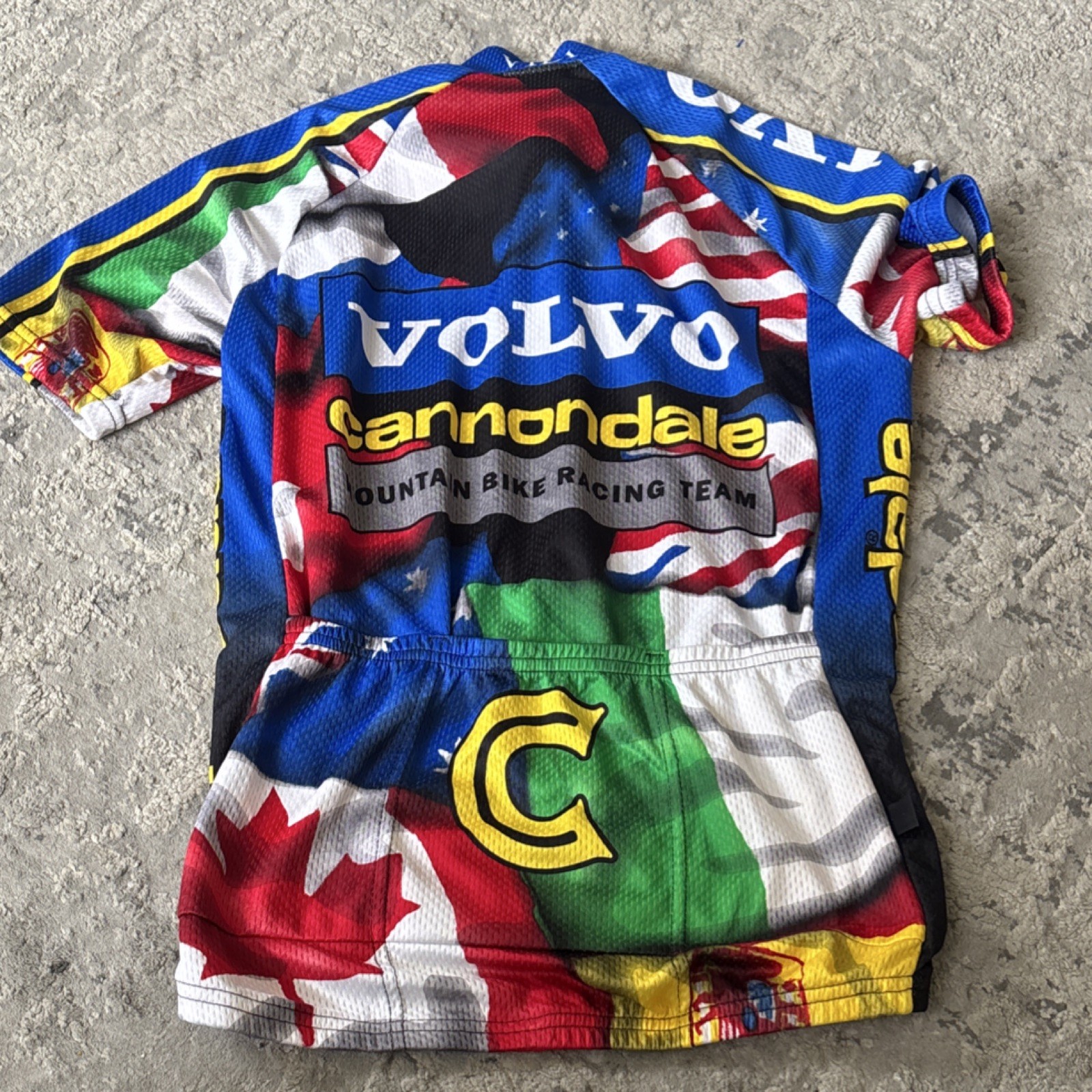 Cannondale Volvo Men’s Multicolor Cycling Jersey L Short Sleeve Polyester