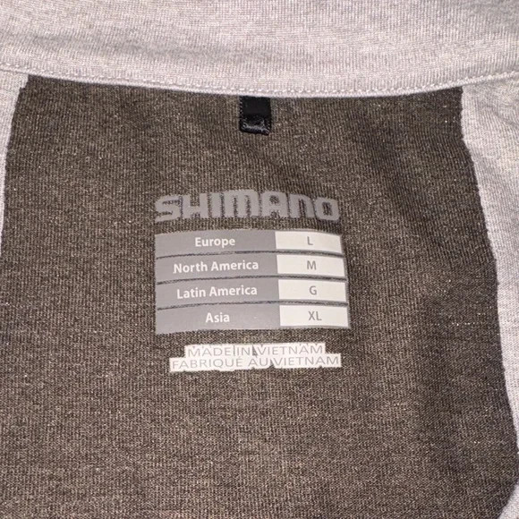 Shimano Gray Men’s Cycling Shirt. Medium. Great condition.