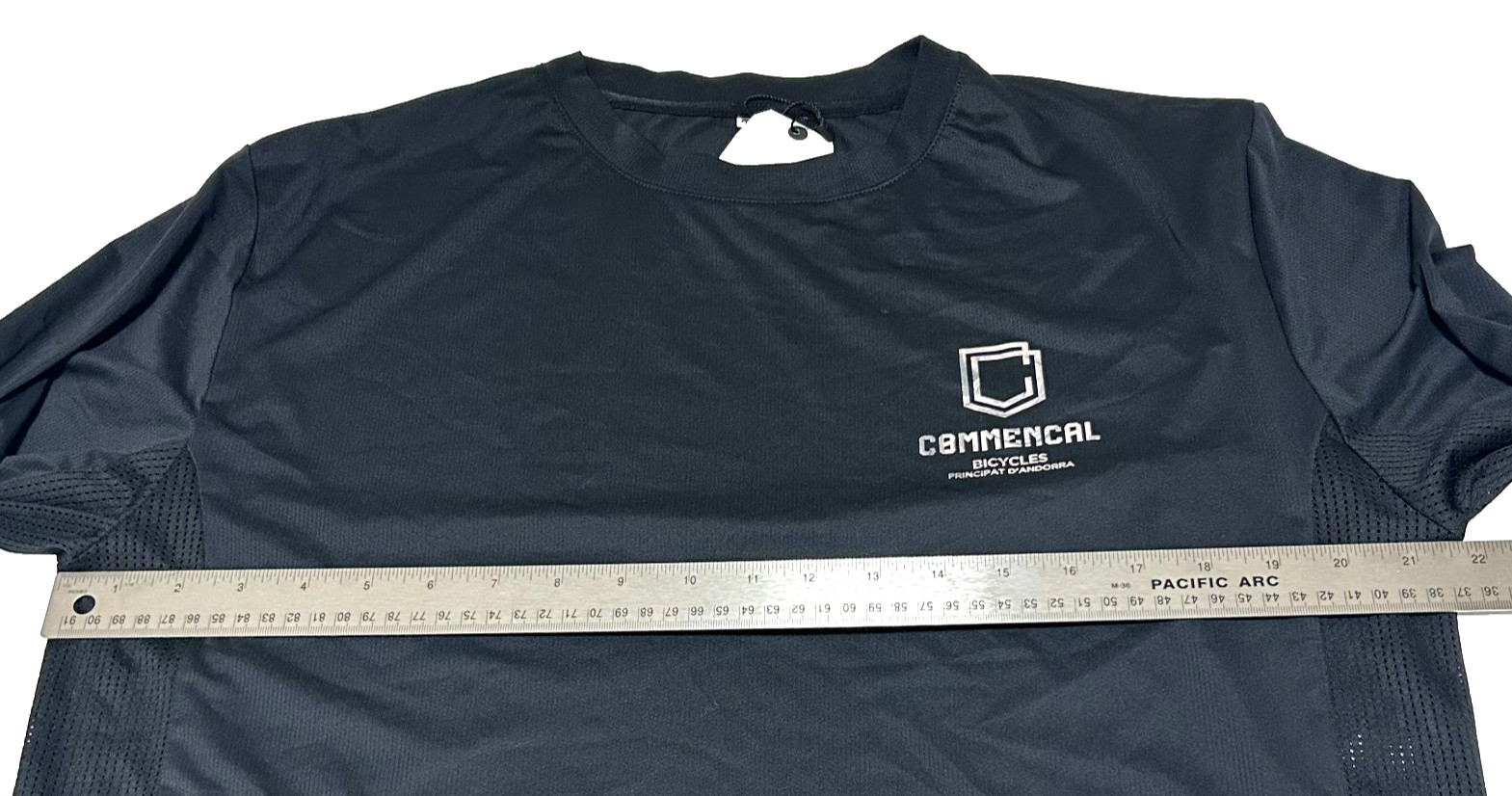 NEW Commencal Men’s Lightech Race Long Sleeve Black with Chest Logo Sz XL
