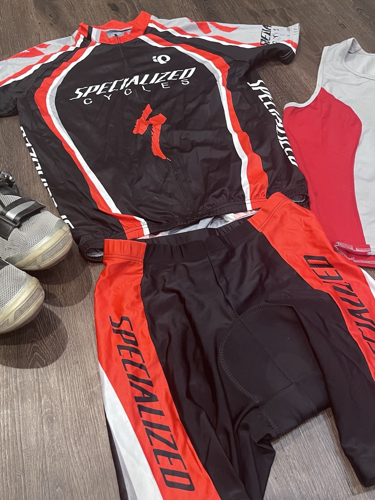 Pearl Izumi Full Cycling Outfit XL XXL Shoes Gloves Jersey Shorts Specialized