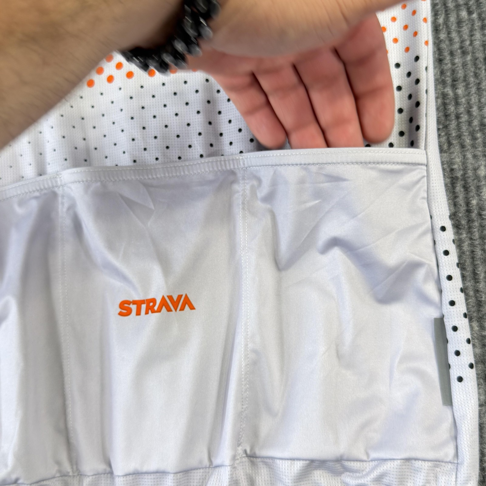 MAAP Cycling Jersey Mens Small Pro Fit Jersey Gray Strava Full Zip Pockets Italy