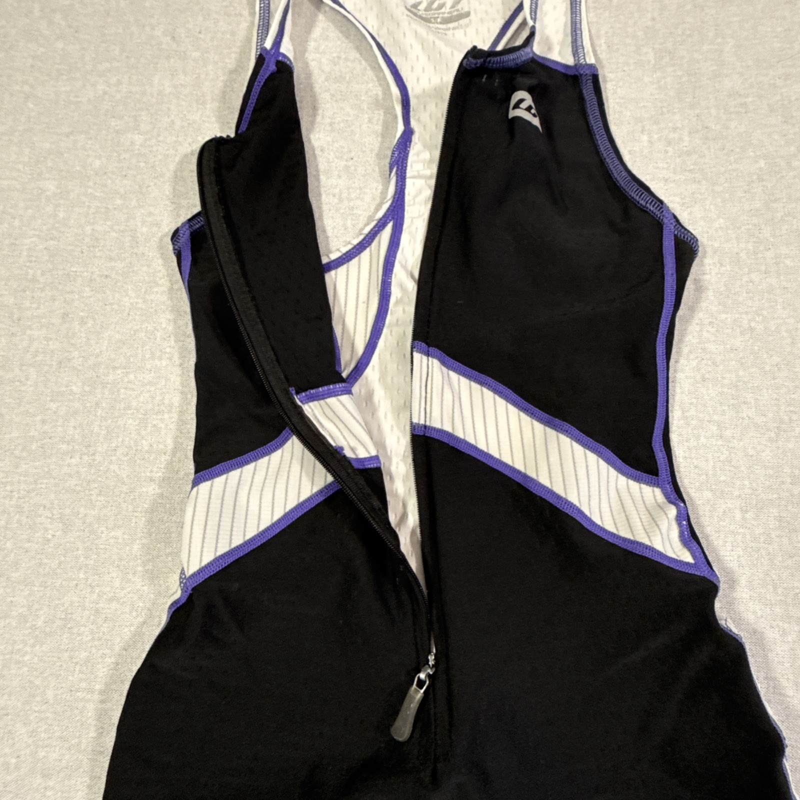 Louis Garneau Women’s Hersey Small Purple Racerback Pro Carbon-X Mesh Tri Top