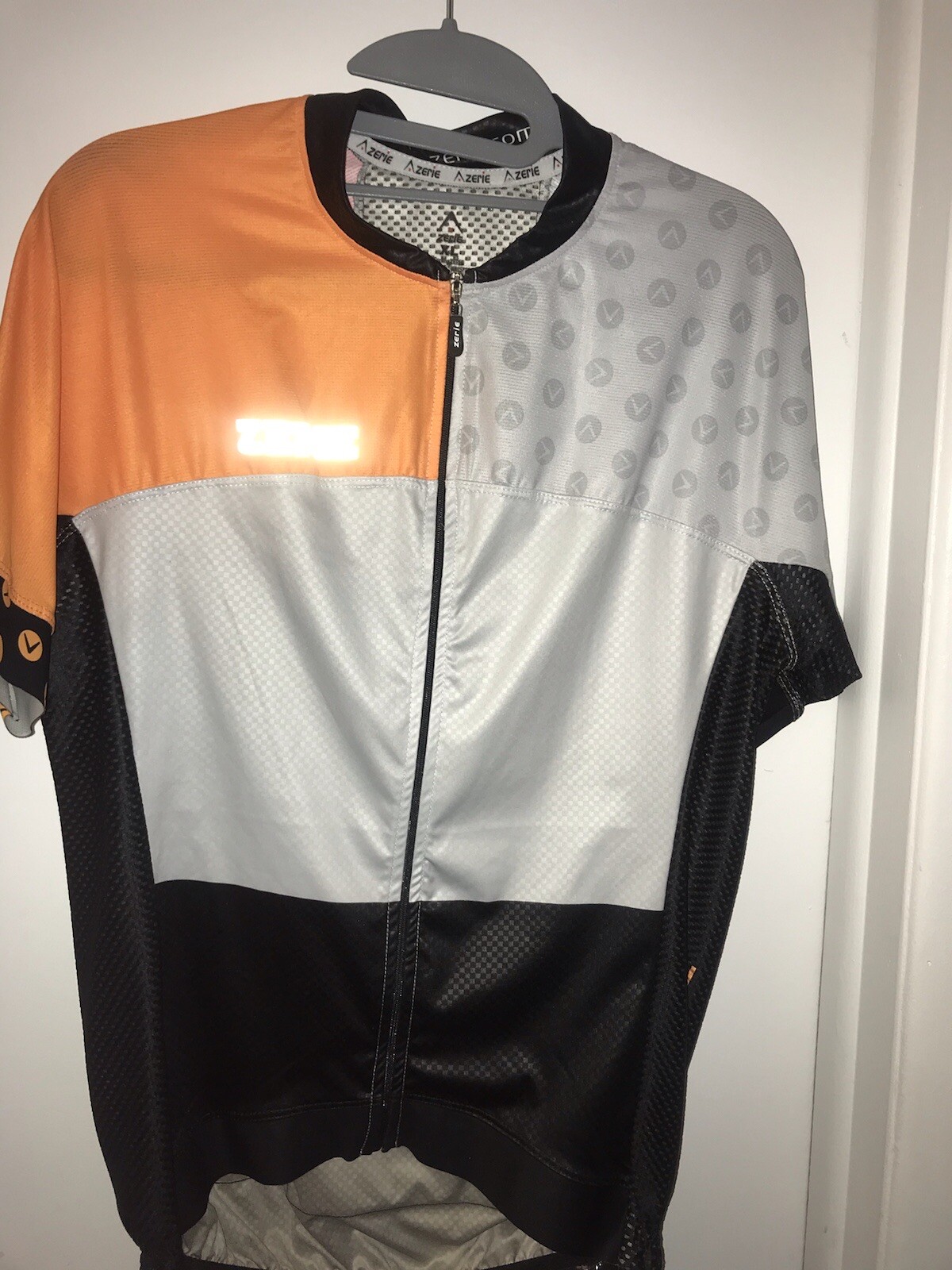 Cycling Jersey Mens Zerie XL Semi Fit, Blk/Orange Light weight  New without tags