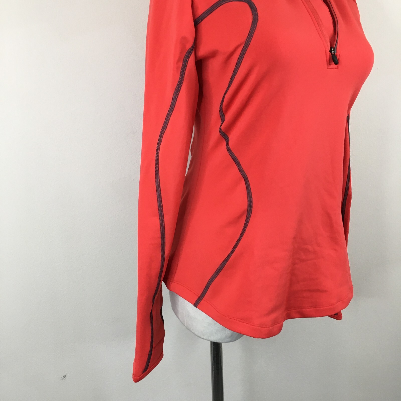 SUGOI sz Small Dark Orange Gray Trim Zip Pocket Cycling Biking Pullover Shirt