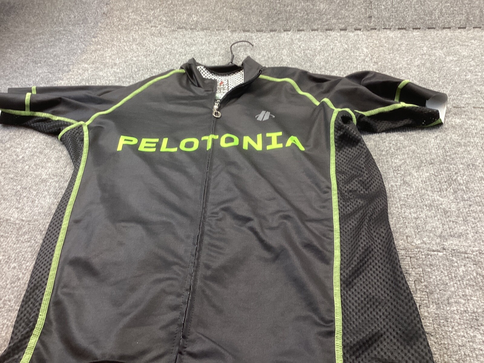 Pelotonia Cycling Jersey Mens Medium Black Hincapie Full Zip Pockets Breathable