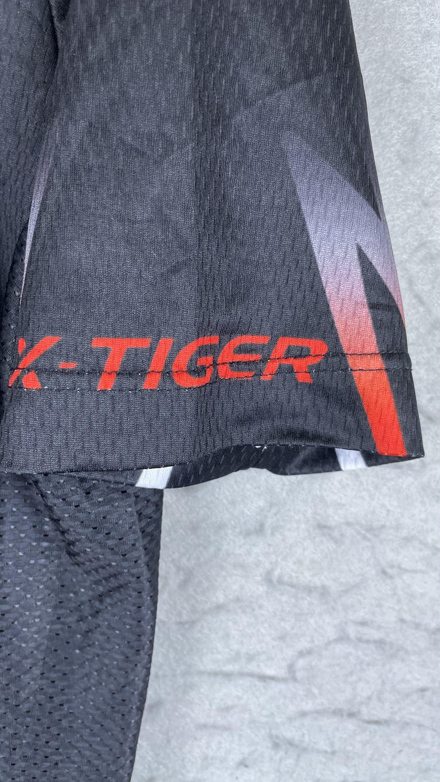 X-TIGER Cycling Jersey Mens Large Black Red Full Zip Short Sleeve Bike Top