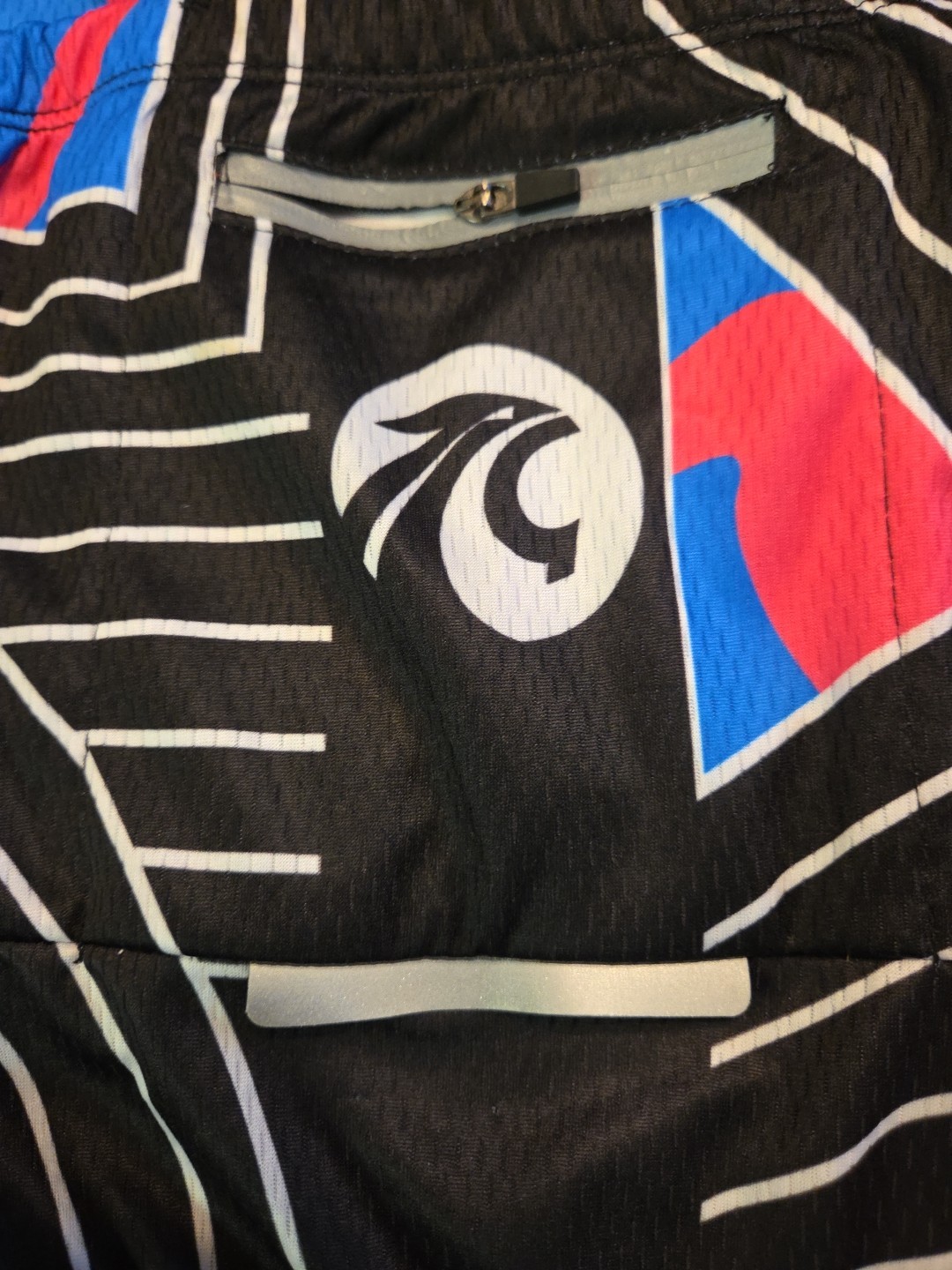 X-TIGER ADULT XL FULL ZIP, SHORT SLEEVE, BRIGHTLY COLORED CYCLIST/ BIKE SHIRT