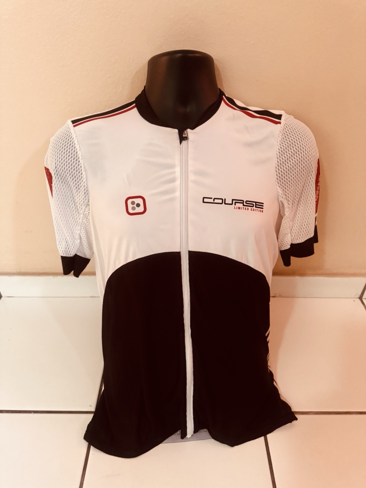 Louis Garneau Course Superleggero Jersey Black/White And Black/Red Combo Large