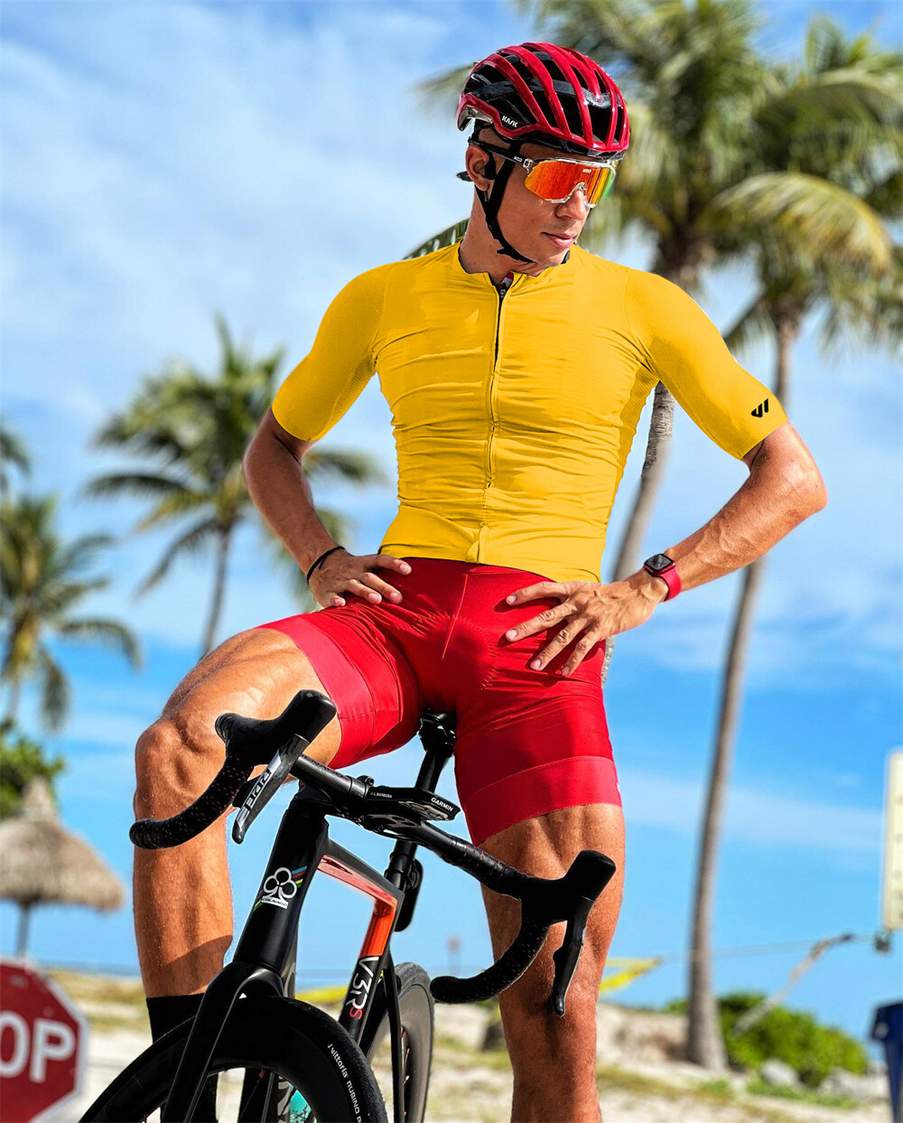 Cycling Jersey Mens Short Sleeve Mountain Bike MTB Team Cycling Jersey Tops Cycling Socks