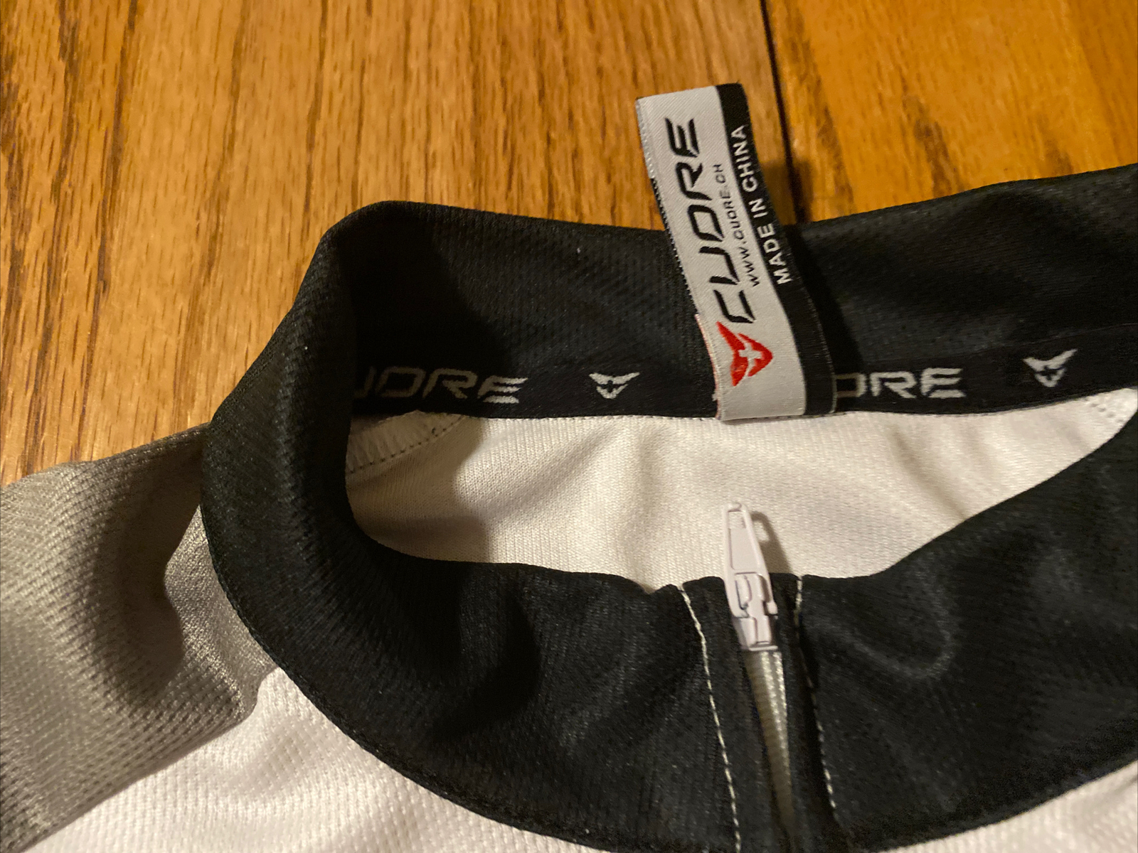 Cuore cycling jersey USA Cyclinh Small Size White Gray Full Zip Race Fit