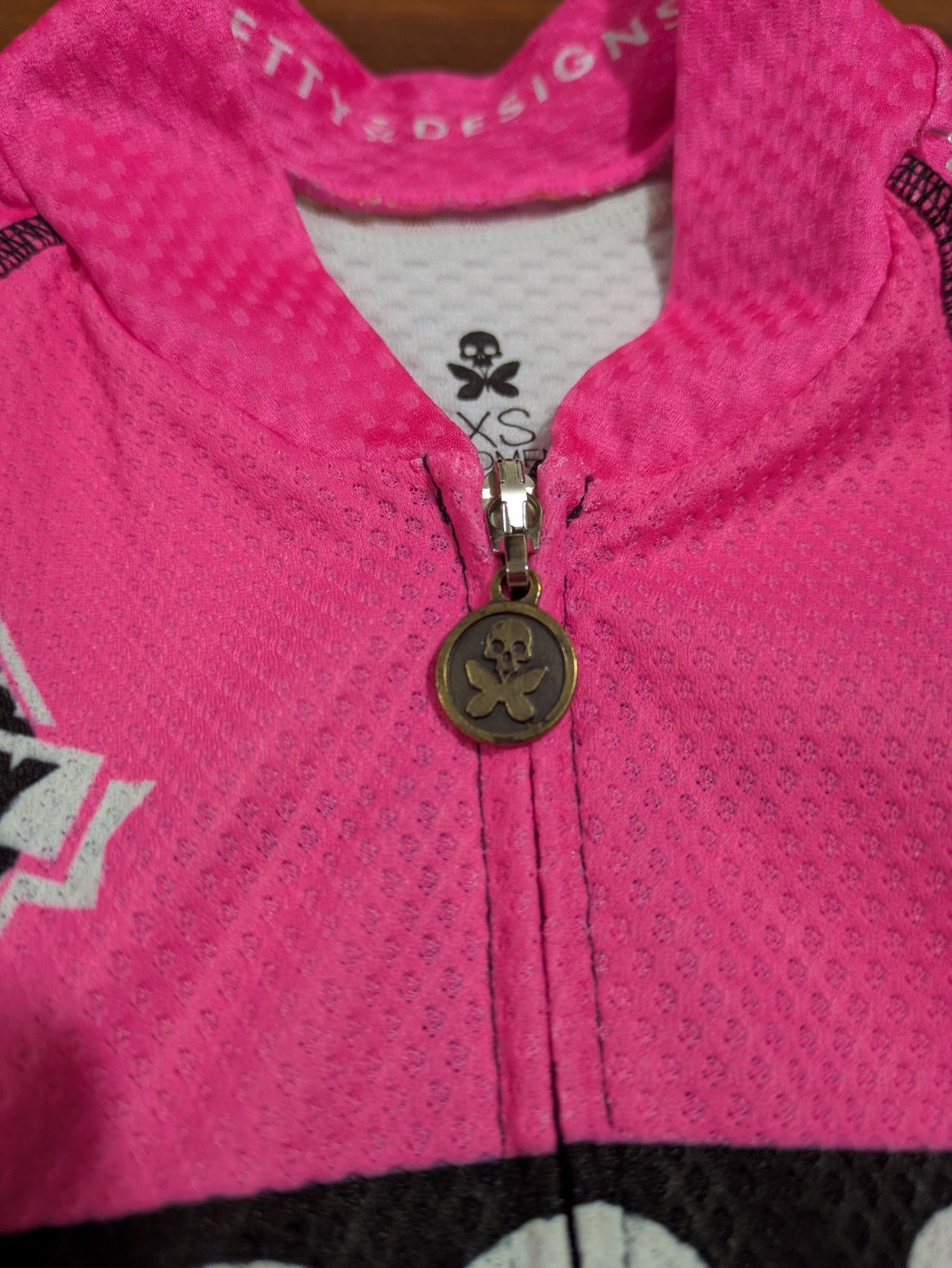 Betty Designs Race Fit Cycling Jersey Full Zip Pinks Womans XS