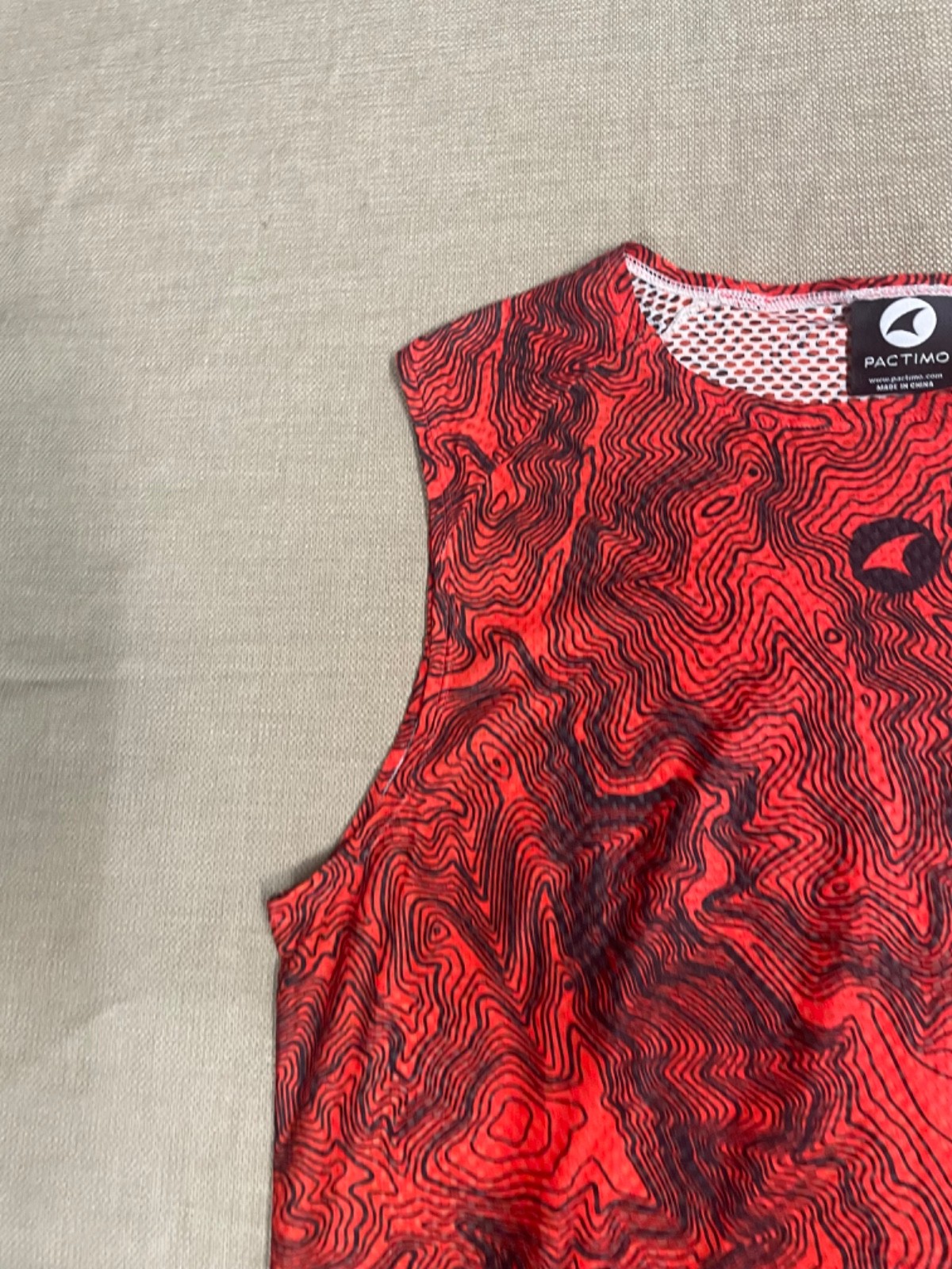 Pactimo 3XL Cycling Shirt red black sleeveless good condition