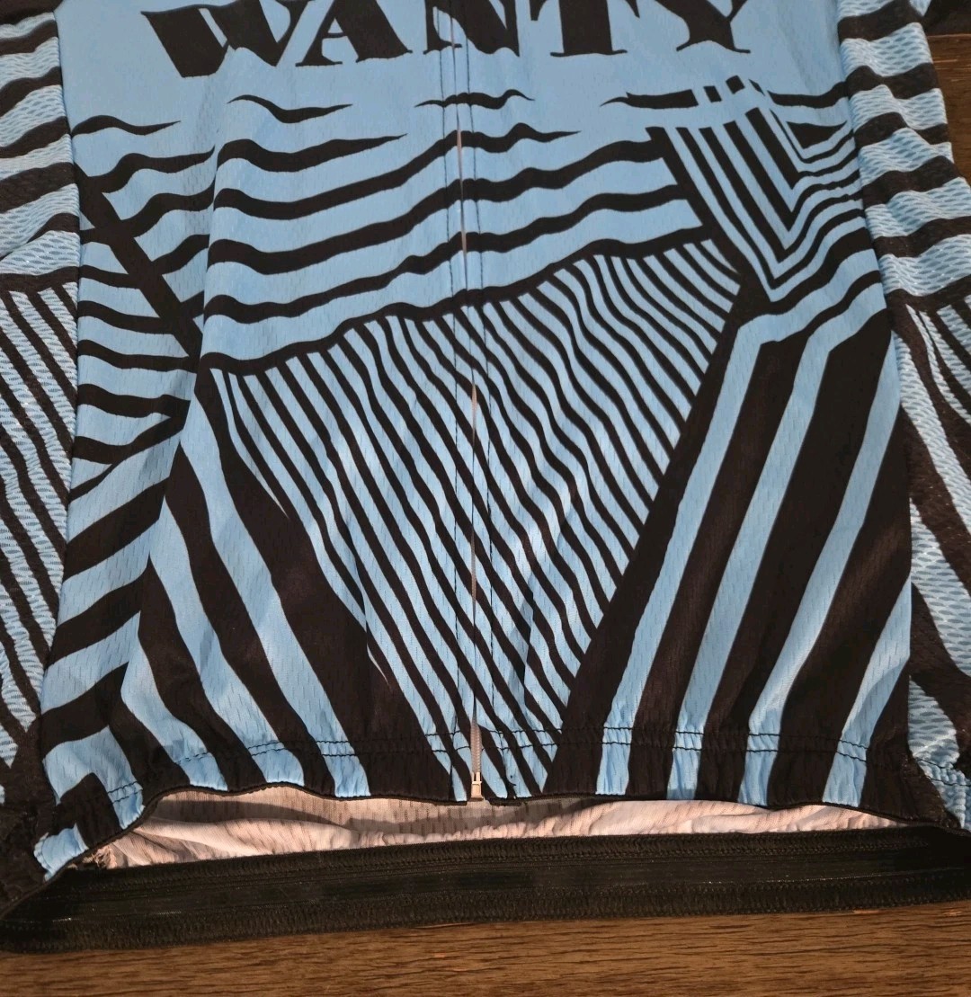 WANTY Pro Cycling Team Jersey – 100% Polyester Breathable Fabric – Size S – Blue