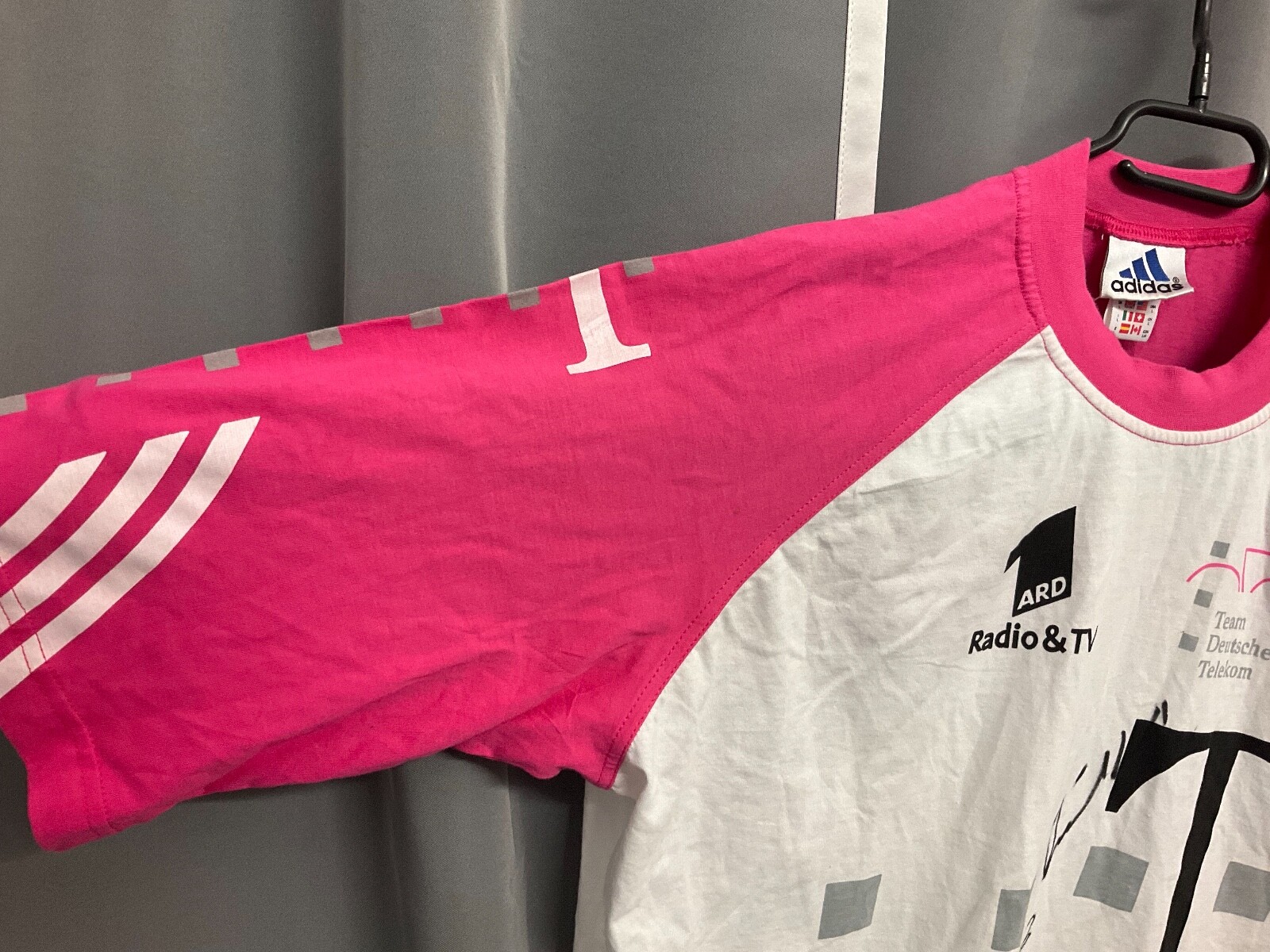 NOS TEAM TELEKOM T-MOBILE Adidas Jersey Shirt L Genuine 7x signature signature