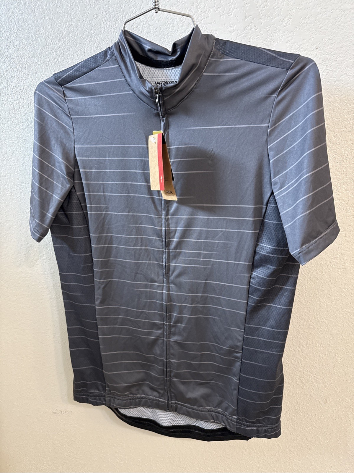 Specialized Women’s RBX Comp Mirage Jersey Size Medium NWT Silver Gray