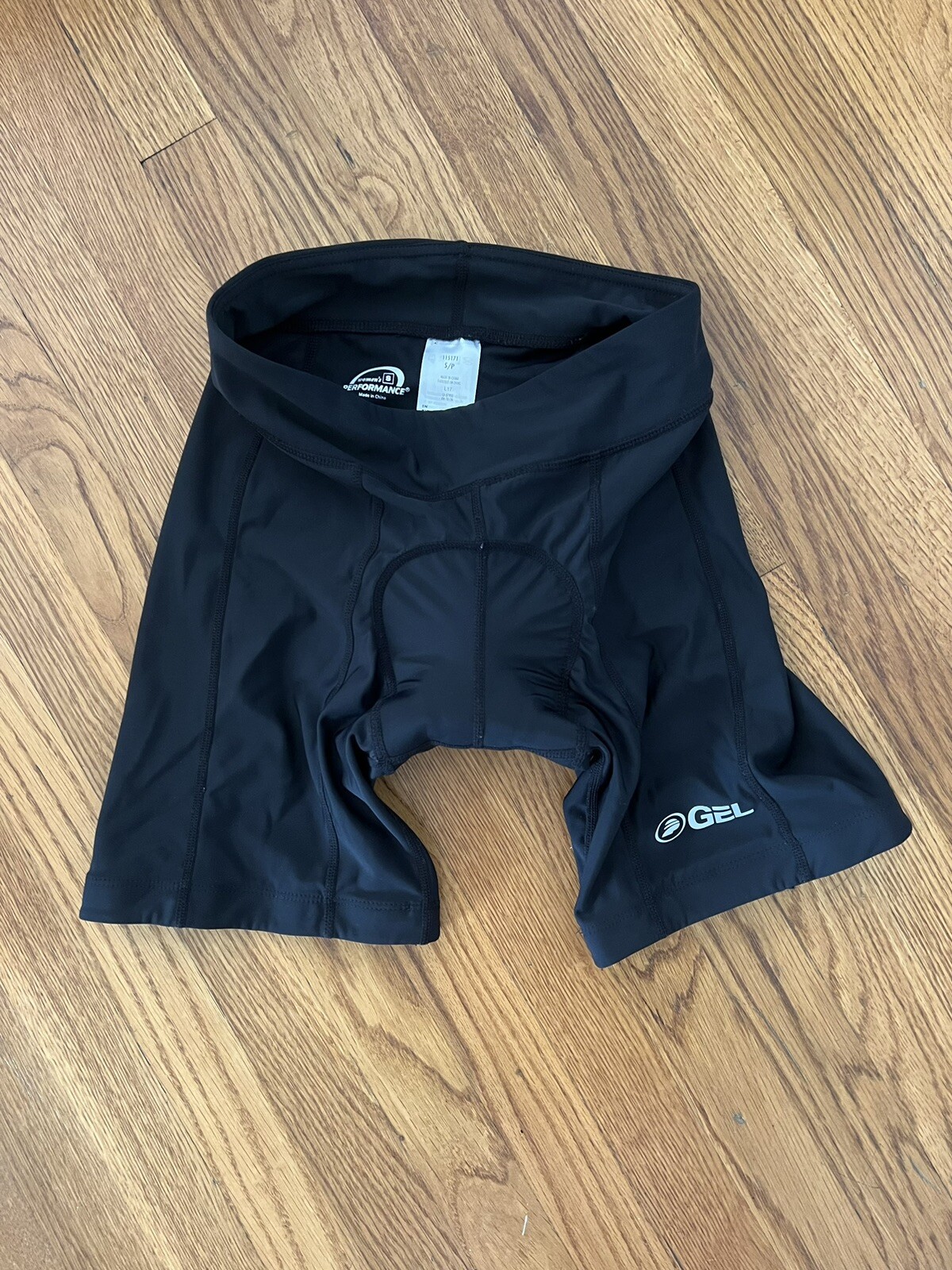Performance NEW No Tags Gel Women’s Cycling Shorts Stretch Padded. Elastic Hems