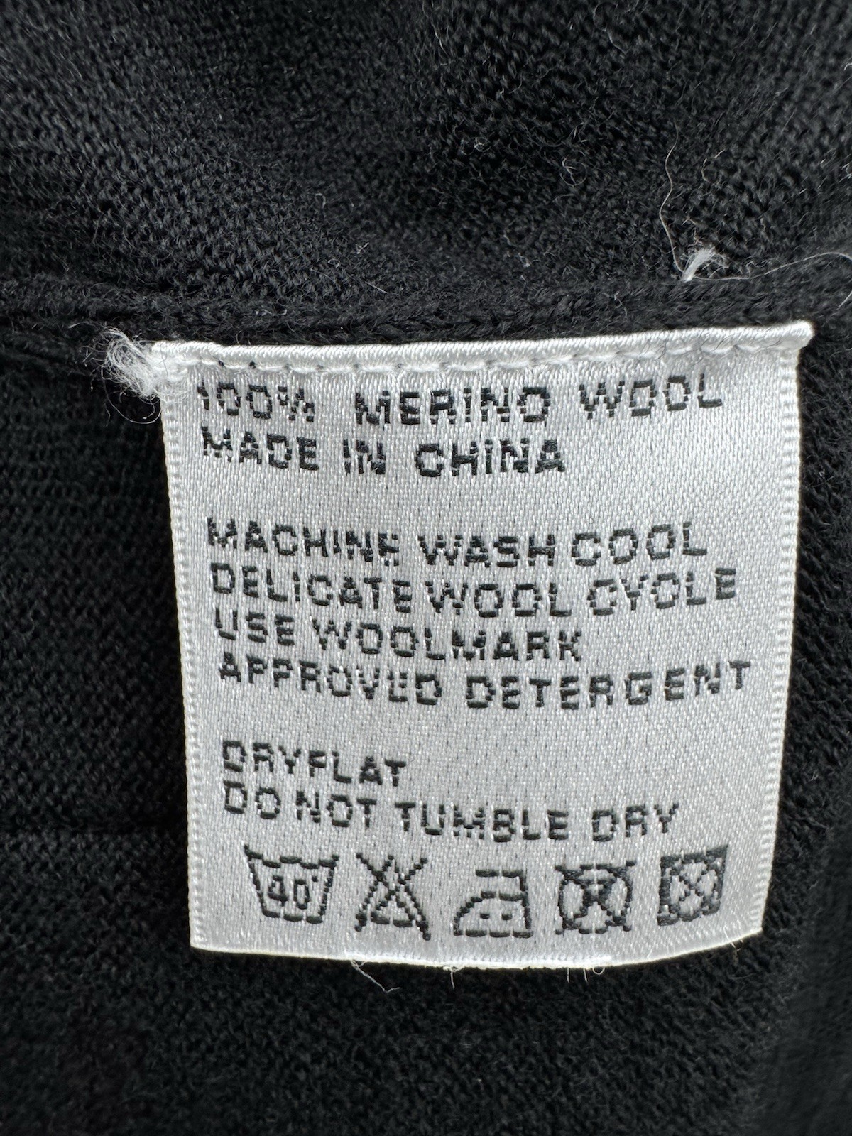 RARE VTG Earth Wind & Rider Small 100% Wool 1/4 Zip Cycling Jersey Black White