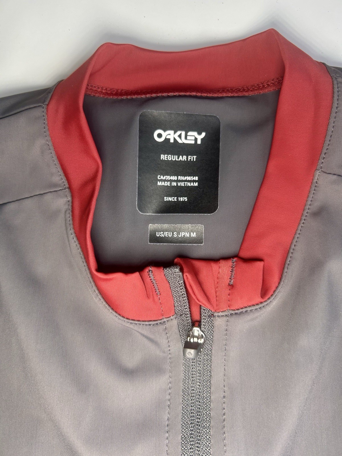 Oakley Point To Point Cycling Jersey T-shirt Forged Iron Size Small Full Zip SS