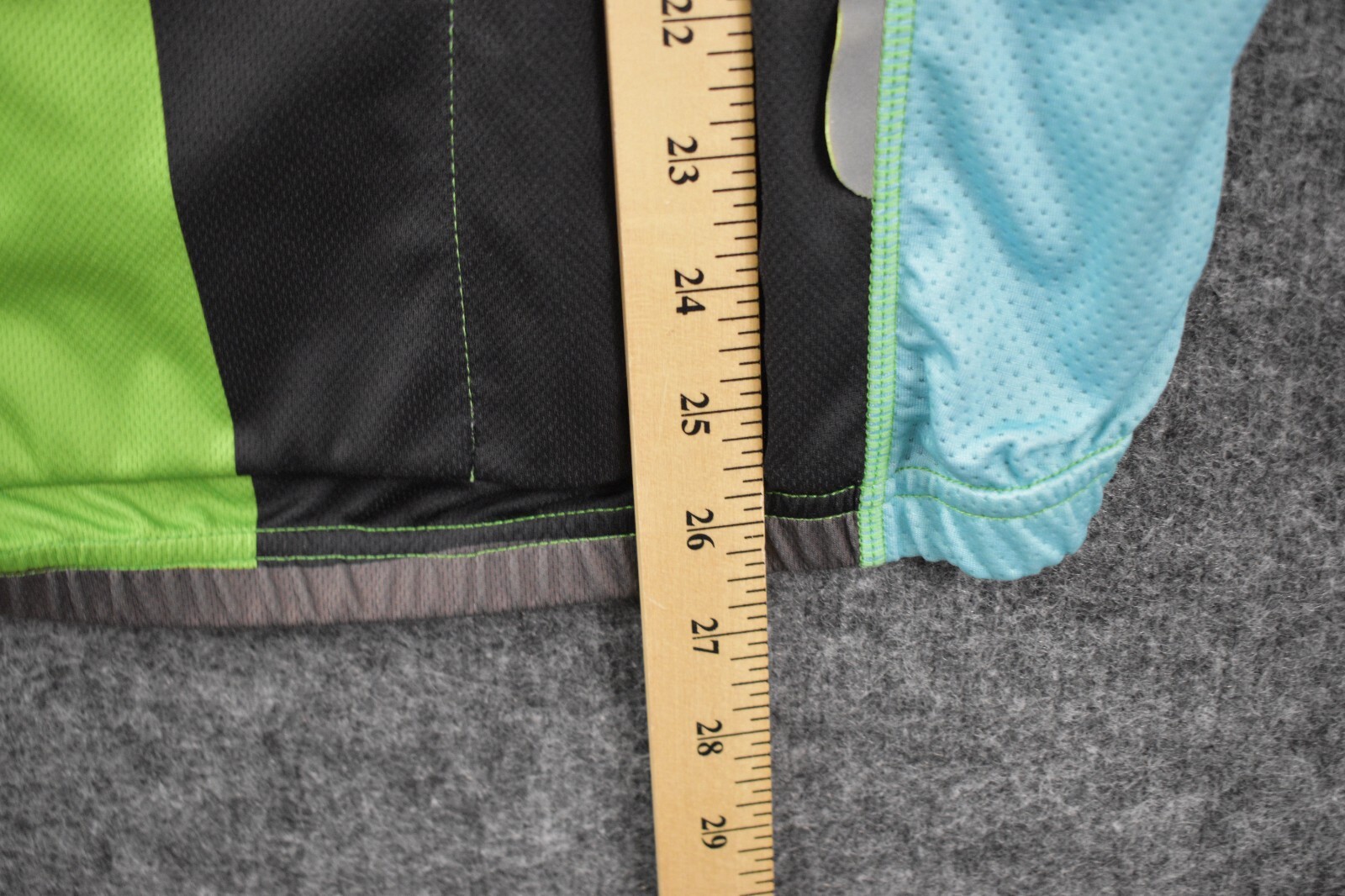 Athletic Zone Shirt Large Full Zip Short Sleeve Multicolor Back Pocket Dale Dale
