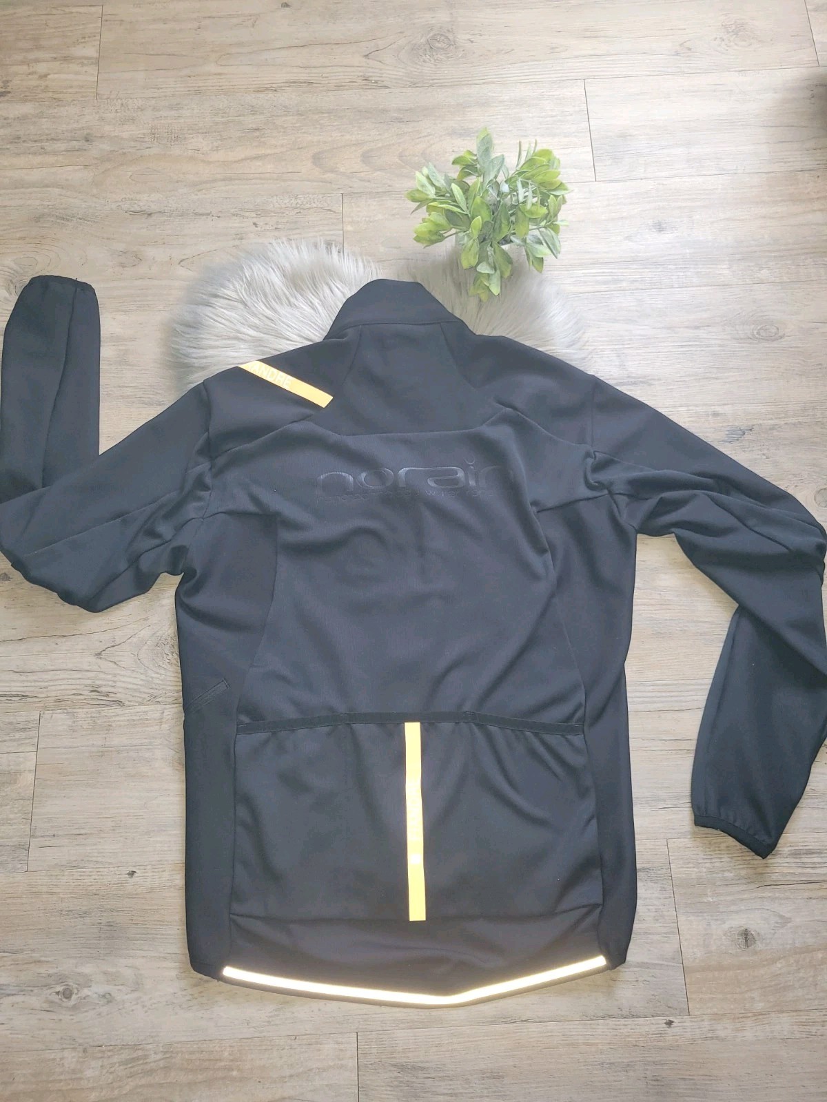 SPORTFUL 🍉 Cycling Jacket Women’s Long Sleeve Black Gore Windstopper Norain