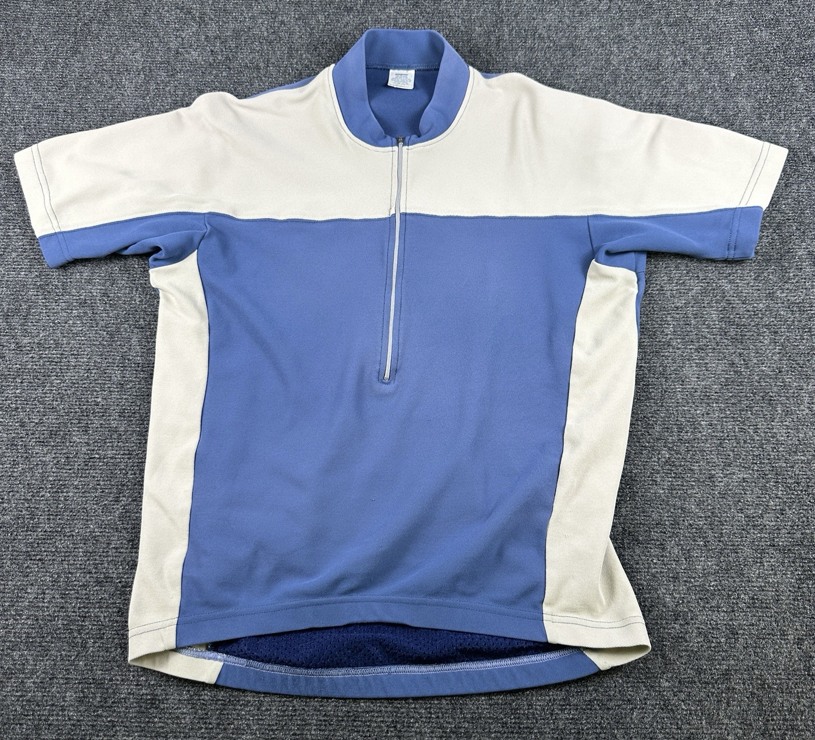 Patagonia Cycling Jersey Men’s Size Medium Grey Blue Short Sleeve Made USA