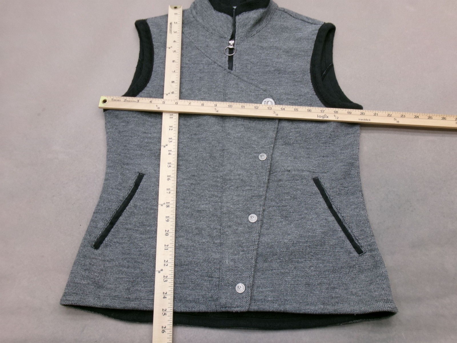 Pearl Izumi Size L Womens Gray Cycling Fleece Lined Zipper Button Sport Vest 976