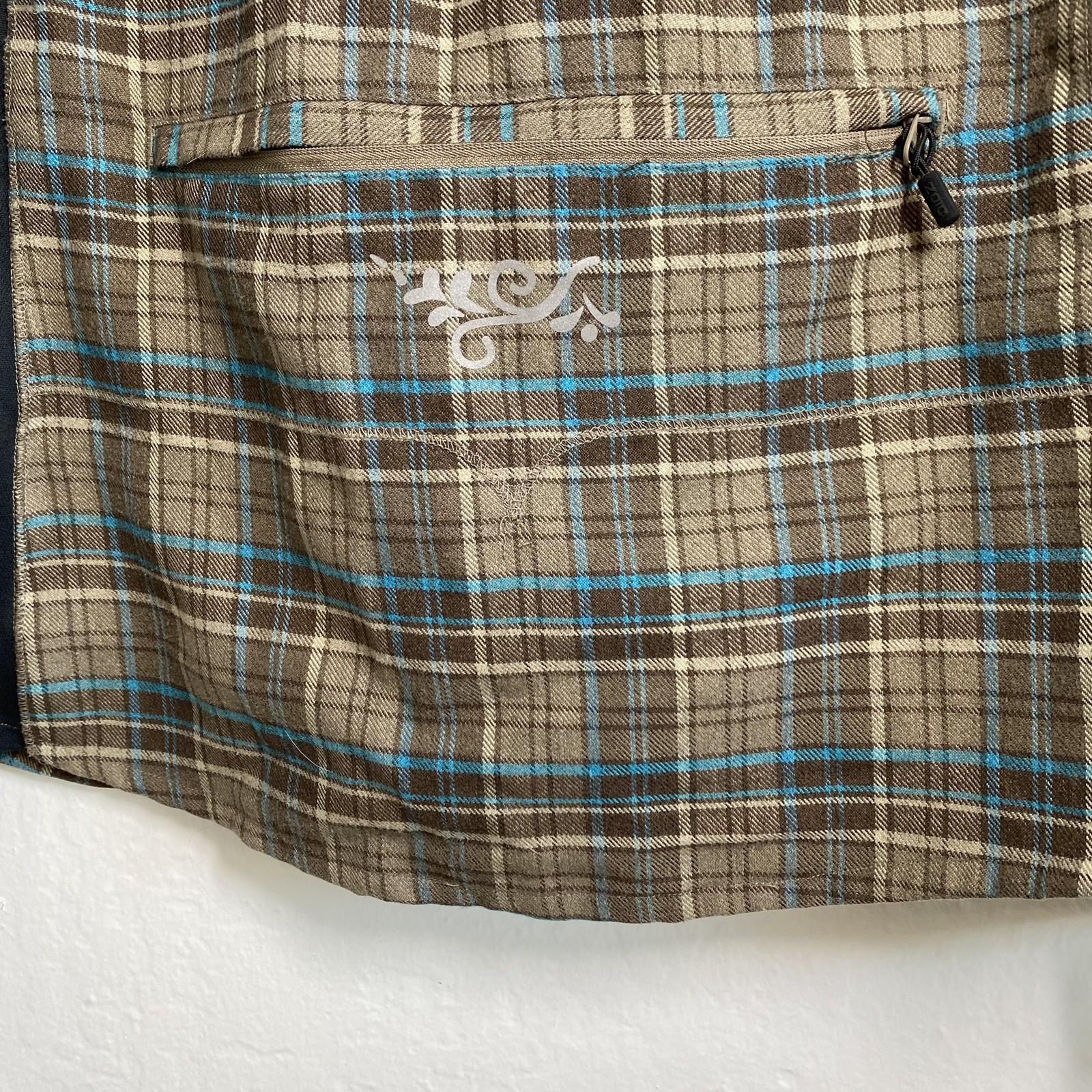 Zoic Plaid Flannel Style Cycling Button Down Jersey Lonc Sleeve Shirt Pockets L