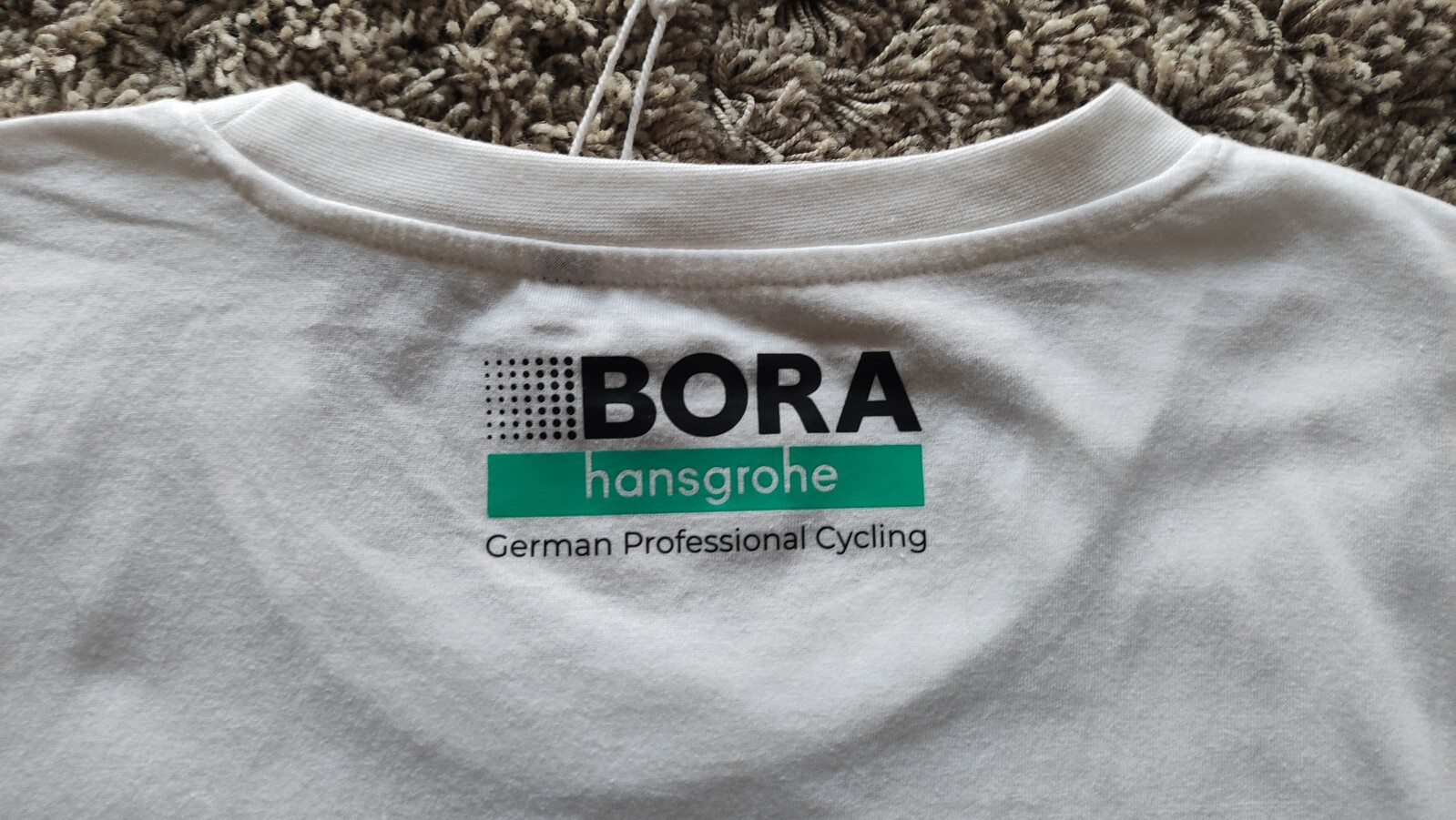 Bora Hansgrohe team Neutral Men’s Short Sleeve 100% Cotton T-Shirt Size:2XL NEW!