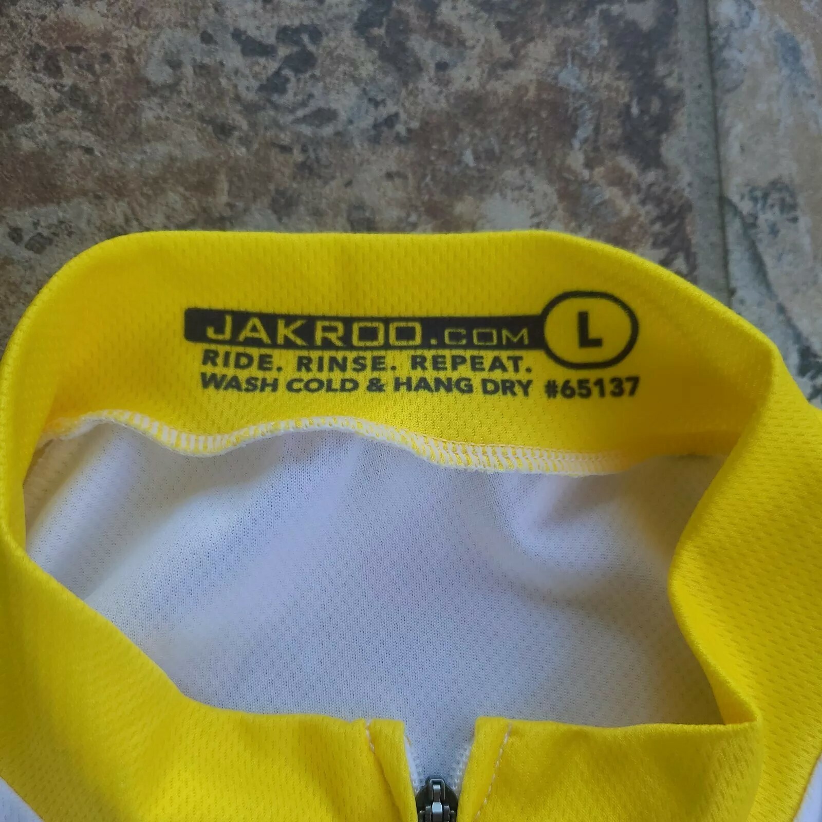 Jakroo Men Size Large Cycling Jersey Full Zip “Apollo Mechanical Contractors”