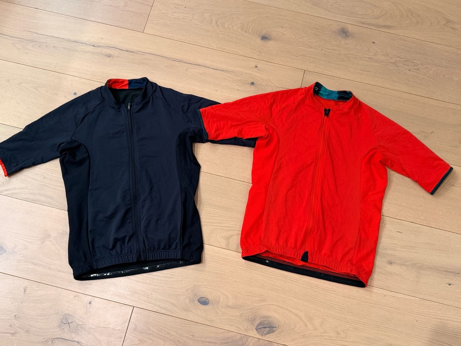 Lot of 2 Velocio Men’s Signature Cycling Jerseys XS Black & Red Full Zip