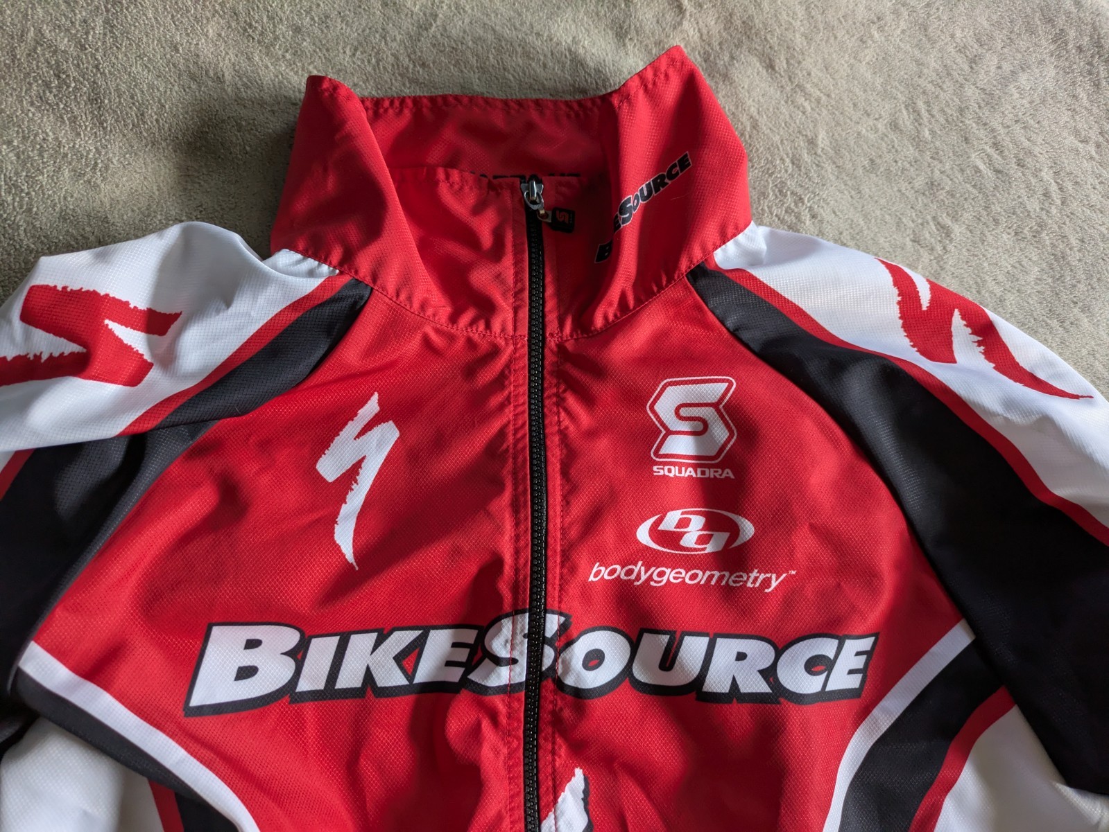 SQUADRA Bike Source Specialized Cycling Windbreaker Jacket Mens M Red White