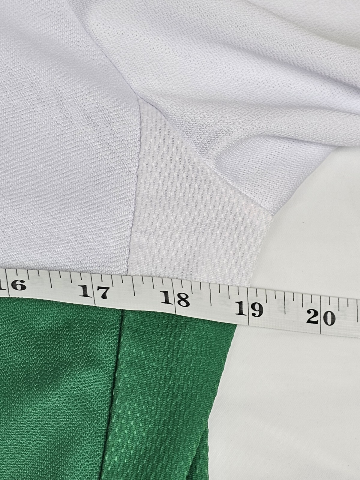 Team United Kingdom Pride Of Wales Cycling Jersey Mens Med. White Short Sleeve