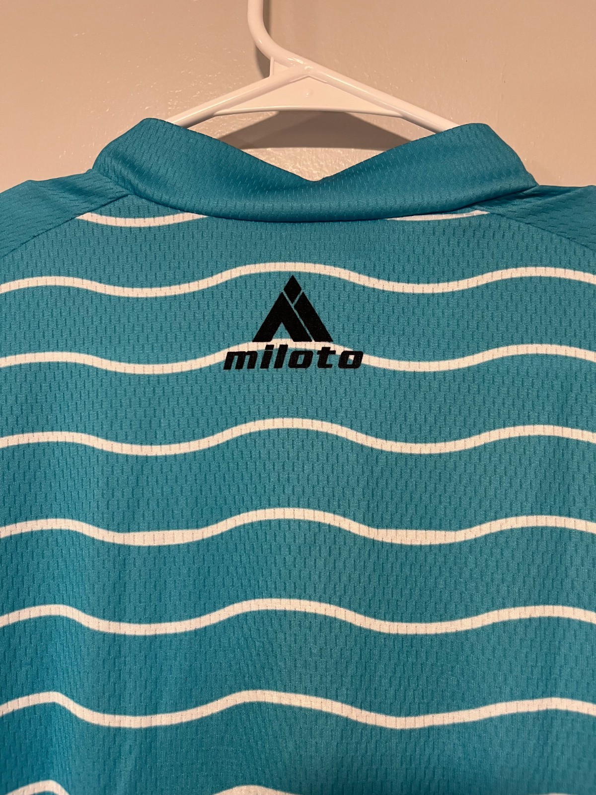 Miloto Cycling Jersey Men’s Size XXL Aqua Blue/Black W/ Stripes