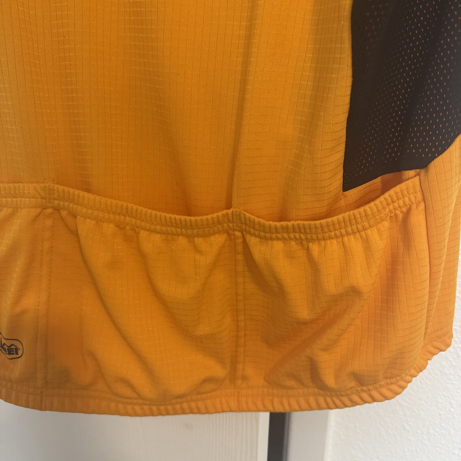 REI Cyclist Jersey Mens L Thanksgiving Orange Gold 1/2 Zip Pockets Elastic Waist