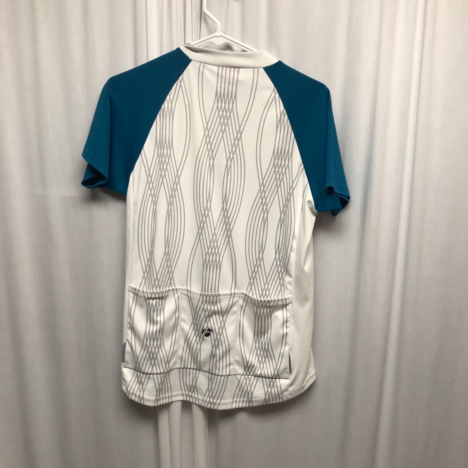 Bontrager Cycling Solstice Jersey Women Size Medium 3 Back Pockets Short Sleeve