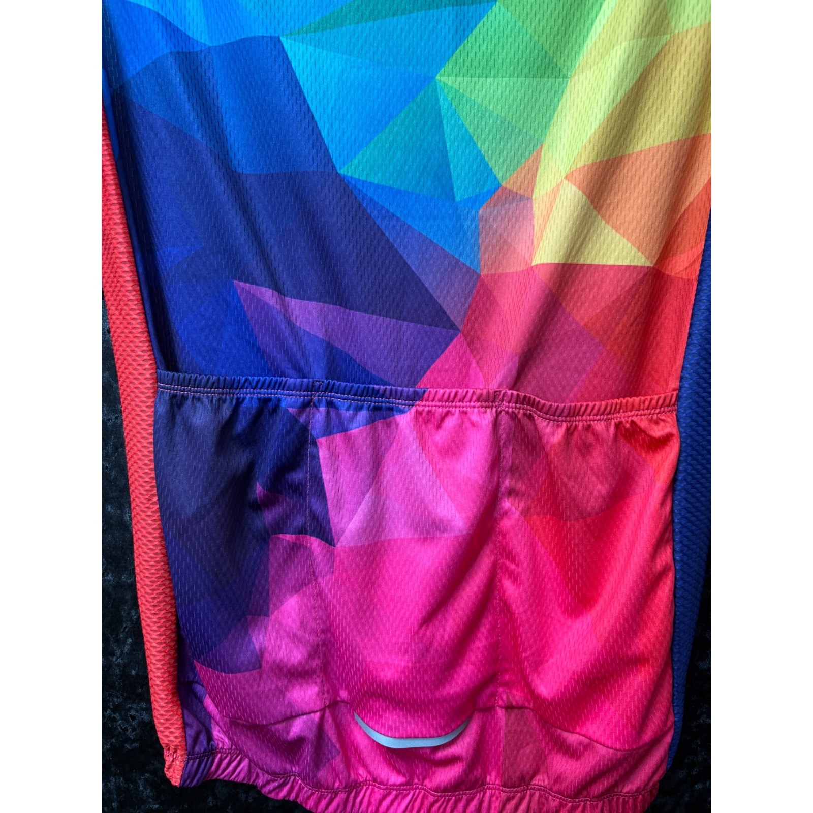 Aogda Cycling Jersey Womens XL Bold Rainbow Geometric Sleeveless Full Zip NWT