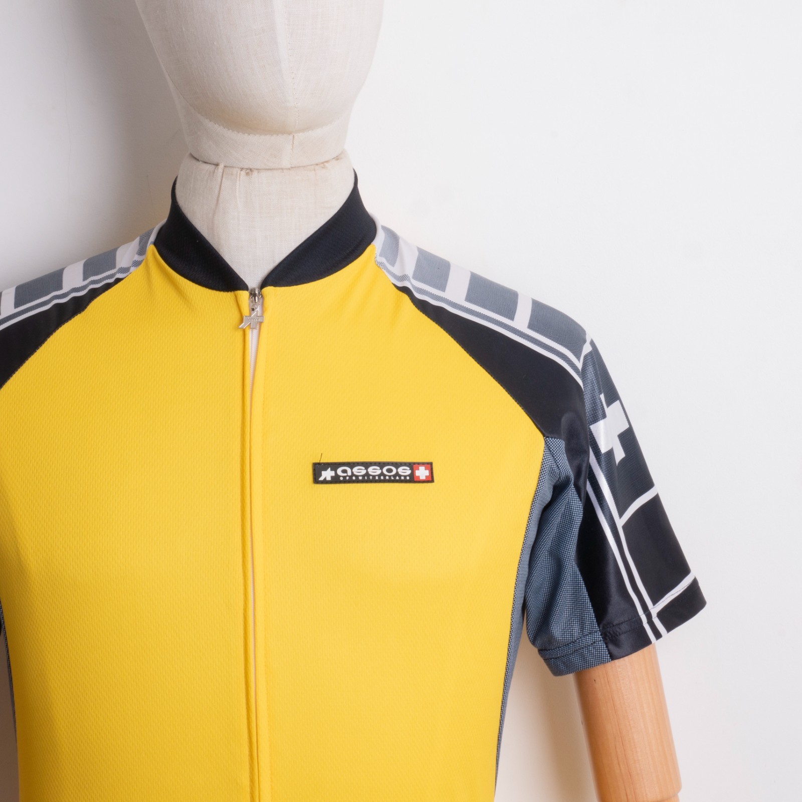 Assos Mens Solid Yellow Full-Zip Short Sleeve Stretch Cycling Jersey Size M